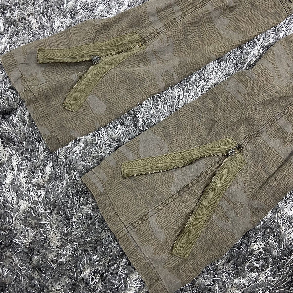 Japanese Brand MULTIPOCKET TACTICAL CARGO BONDAGE PANTS 3207 Size US 33 - 6 Thumbnail