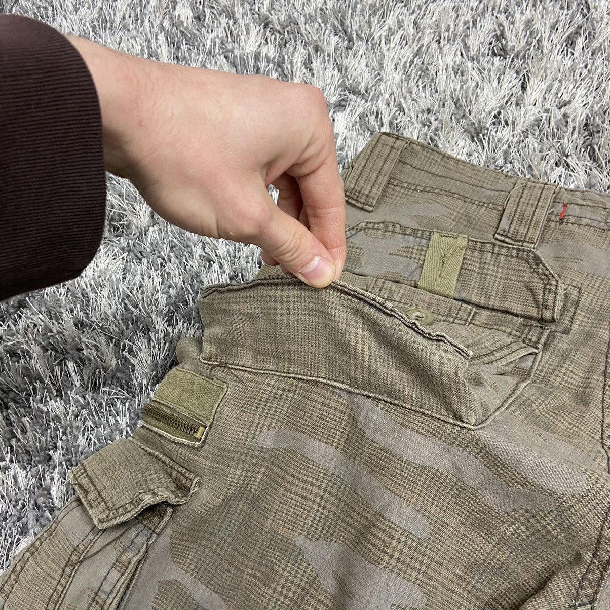 Japanese Brand MULTIPOCKET TACTICAL CARGO BONDAGE PANTS 3207 Size US 33 - 10 Thumbnail