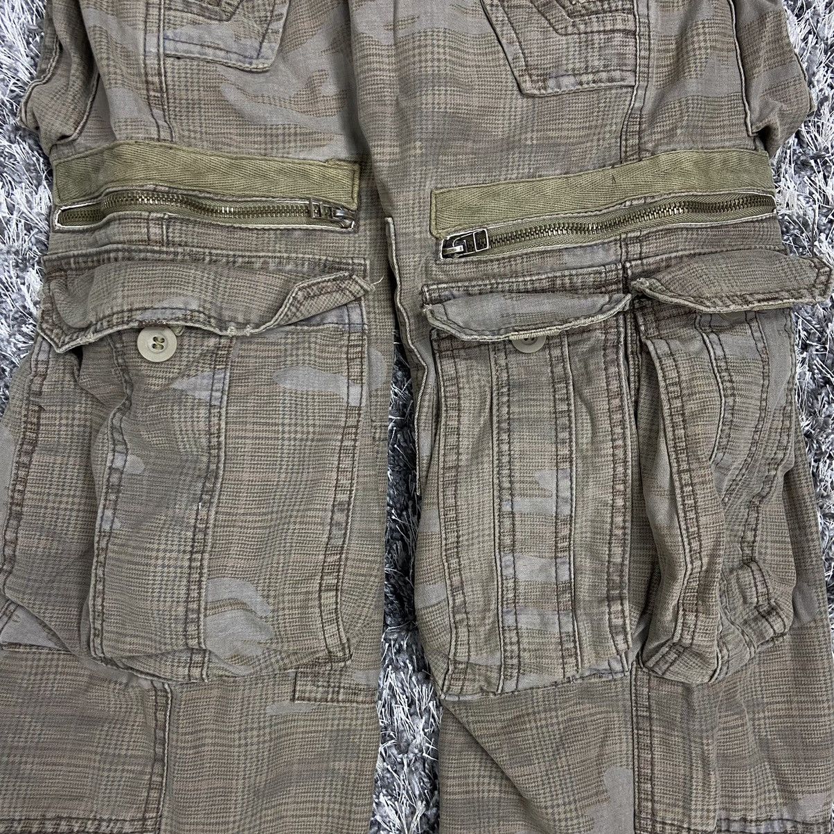 Japanese Brand MULTIPOCKET TACTICAL CARGO BONDAGE PANTS 3207 Size US 33 - 8 Thumbnail