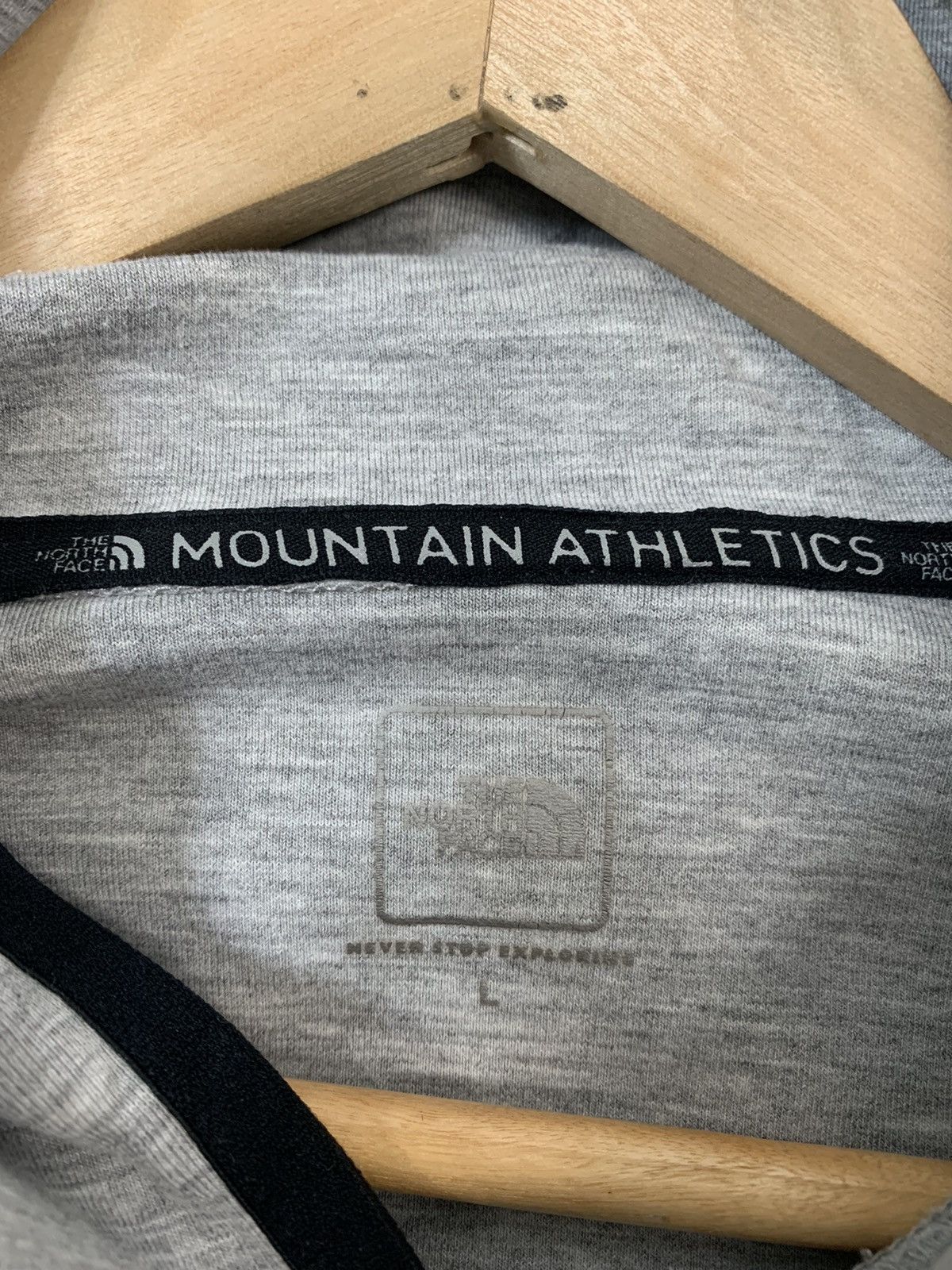 The North Face The North Face Big Logo Hoodie Size US M / EU 48-50 / 2 - 5 Thumbnail