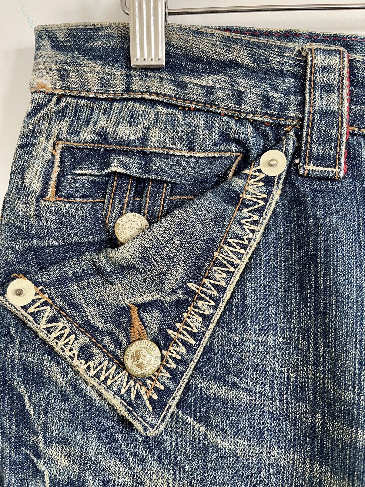 Japanese Brand VINTAGE90s🔥🔥BS RAW BUCKLE BACK LIMITED EDITION SIZE 34X33.5 Size US 34 / EU 50 - 5 Thumbnail
