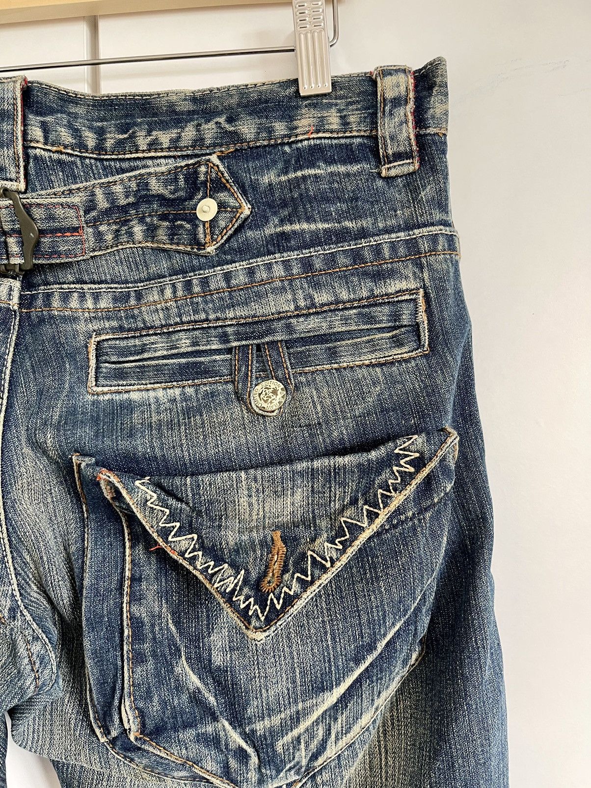 Japanese Brand VINTAGE90s🔥🔥BS RAW BUCKLE BACK LIMITED EDITION SIZE 34X33.5 Size US 34 / EU 50 - 12 Thumbnail
