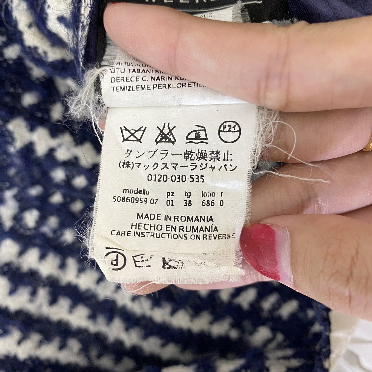 Max Mara WEEKEND By MAX MARA Italy Designer Check Knitwear Hooded Size L / US 10 / IT 46 - 6 Thumbnail