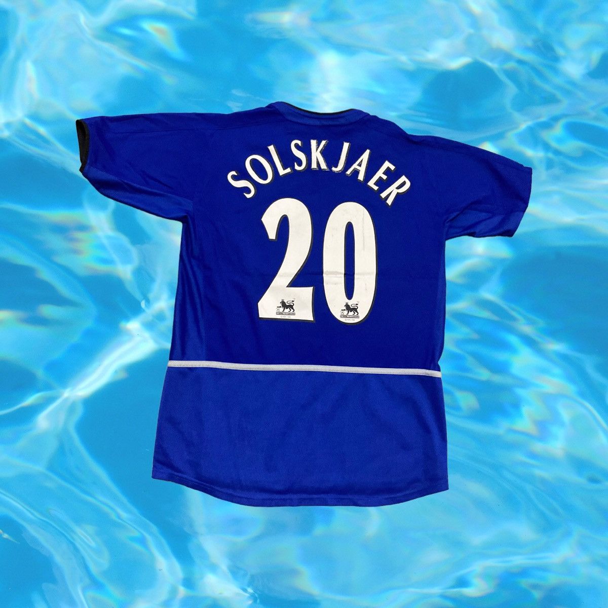 2002-04 Manchester United Football Shirt Solskjaer