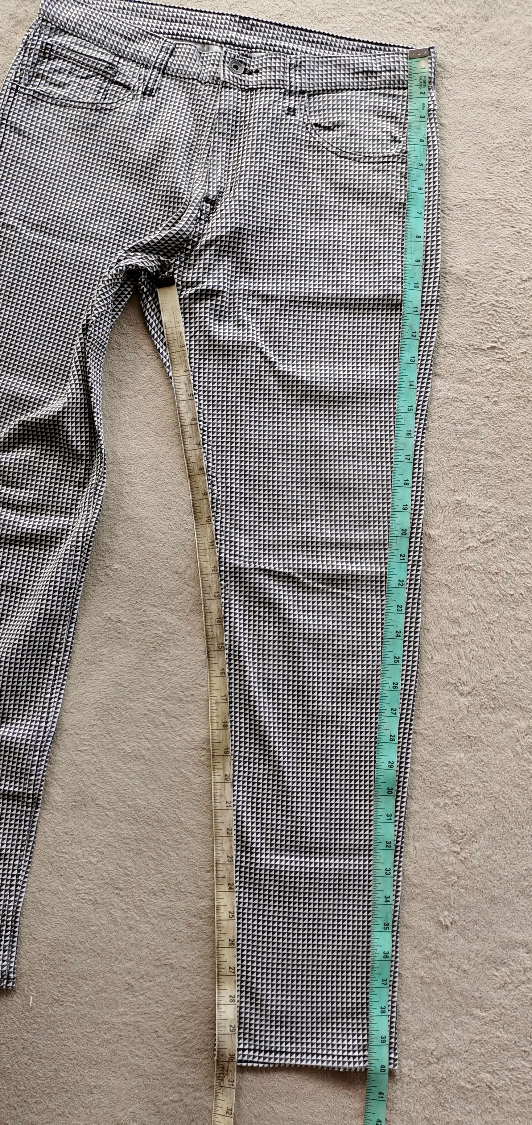 GU Gu Japan Geometric Abstract Black White Pants Size US 32 / EU 48 - 11 Thumbnail