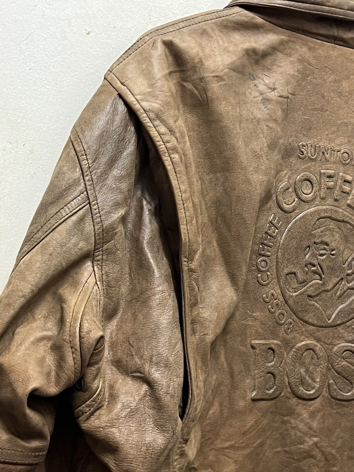 Vintage Suntory coffee Boss Classic zipper leather jacket big logo Size US L / EU 52-54 / 3 - 5 Thumbnail