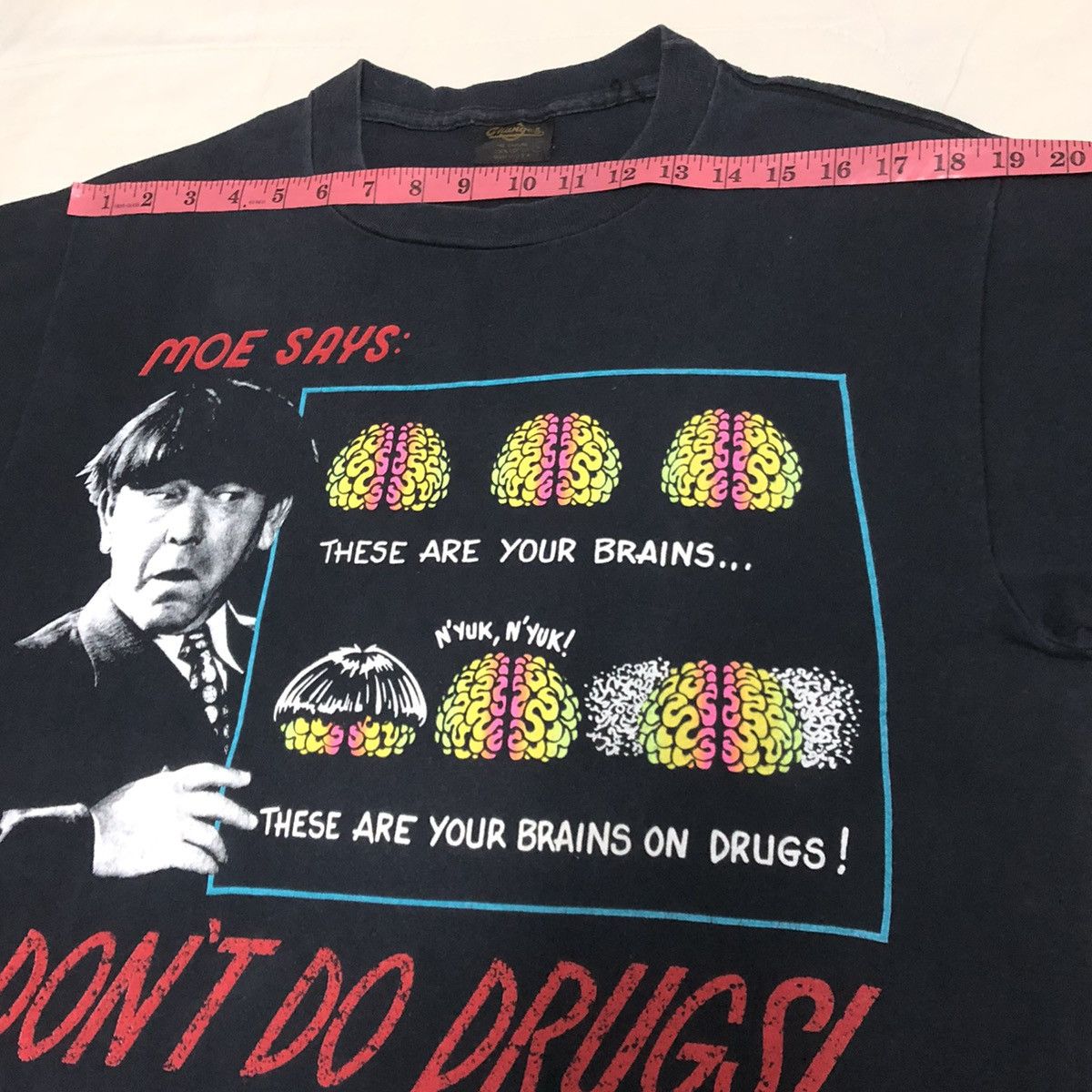 Vintage Vintage 3 Stooges Tshirt 90s Size US L / EU 52-54 / 3 - 4 Thumbnail