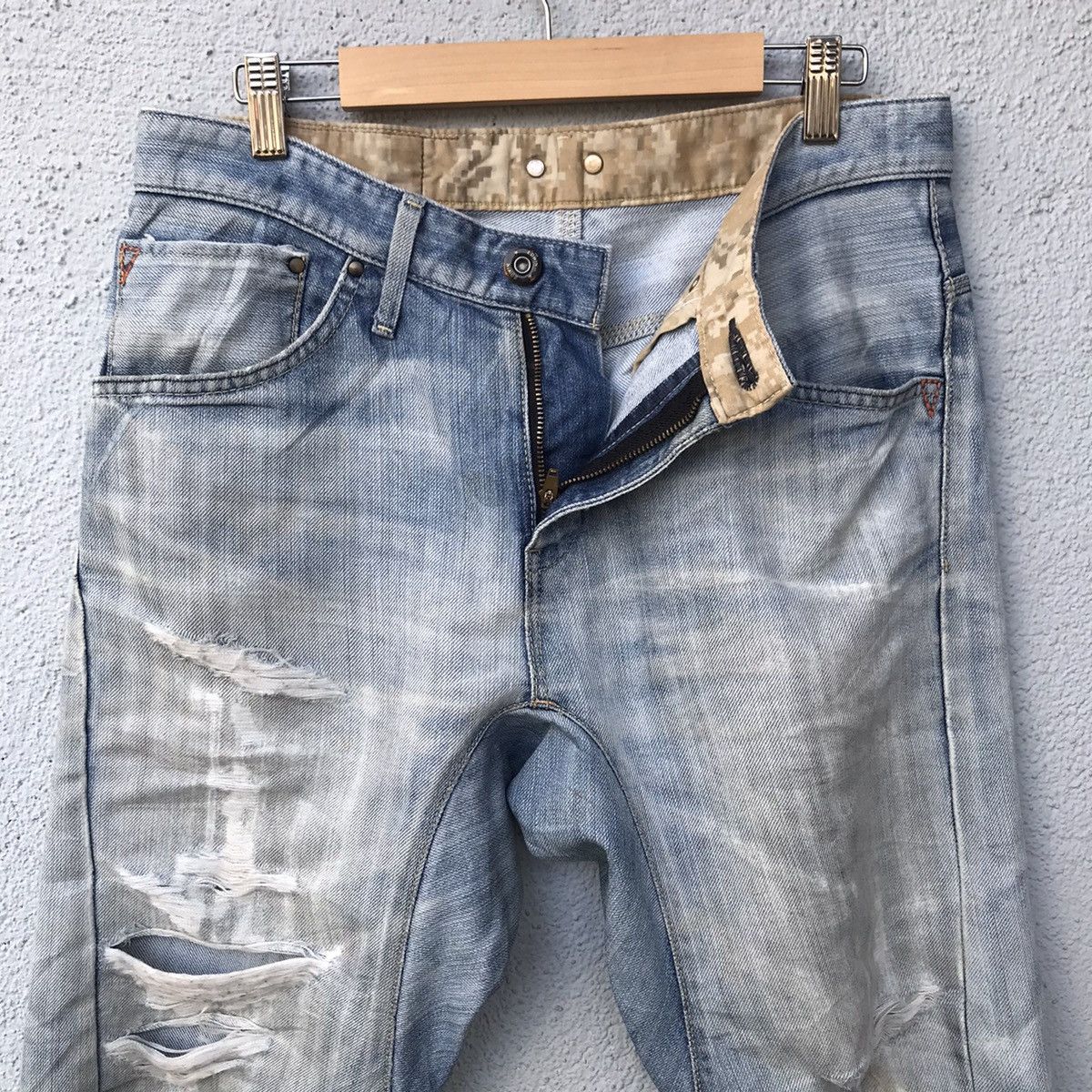Edwin Vintage Edwin Denim Distressed Crotch-C Faded Jeans Size US 32 / EU 48 - 9 Thumbnail