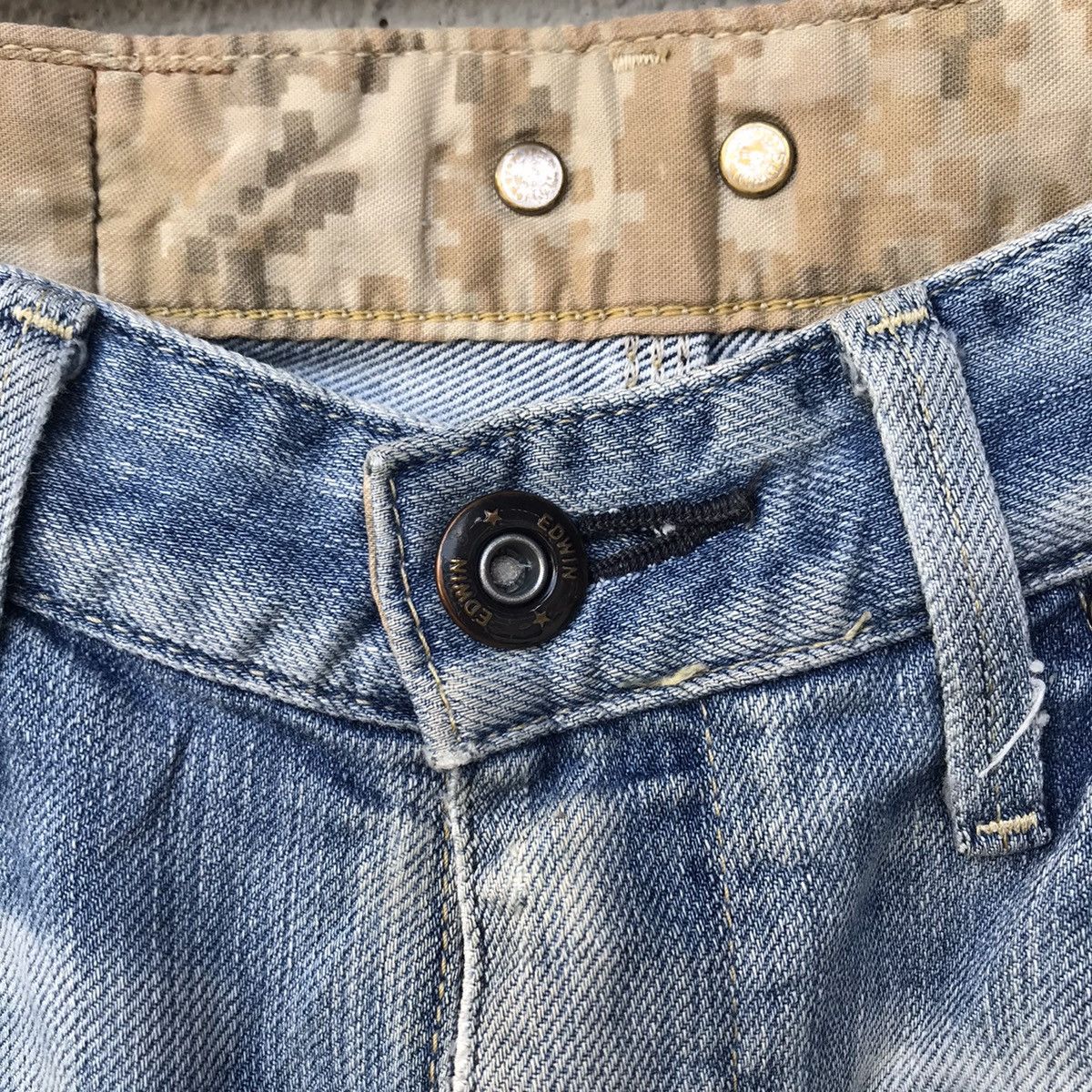 Edwin Vintage Edwin Denim Distressed Crotch-C Faded Jeans Size US 32 / EU 48 - 6 Thumbnail