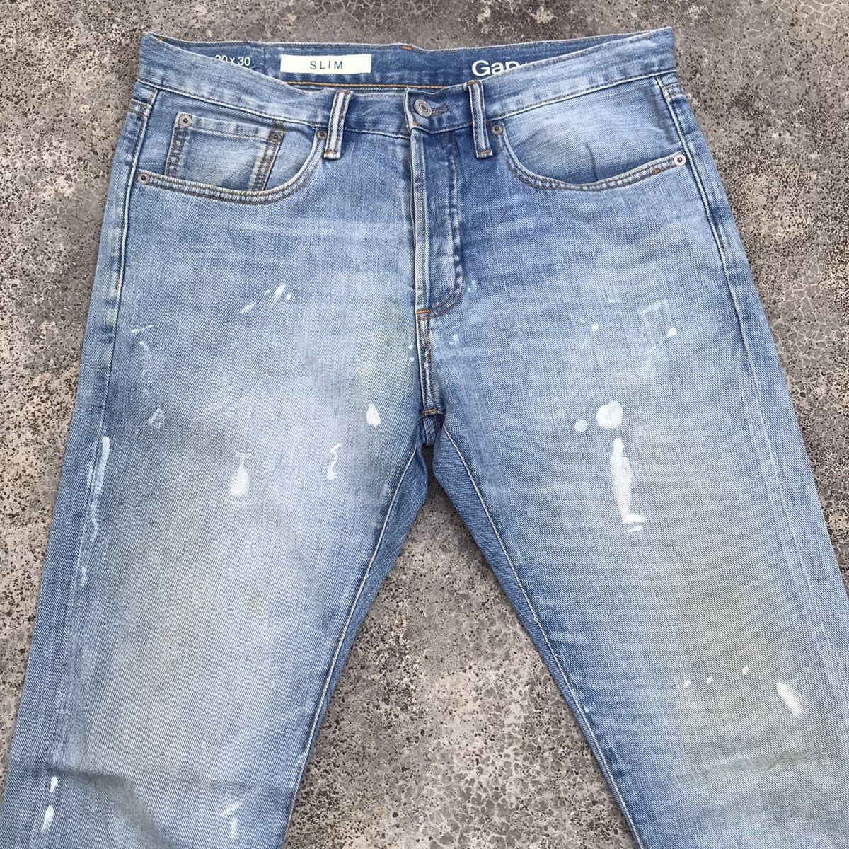 Japanese Brand Vintage Gap Denim Paint Splattered Faded Light Wash Jeans Size US 32 / EU 48 - 2 Thumbnail