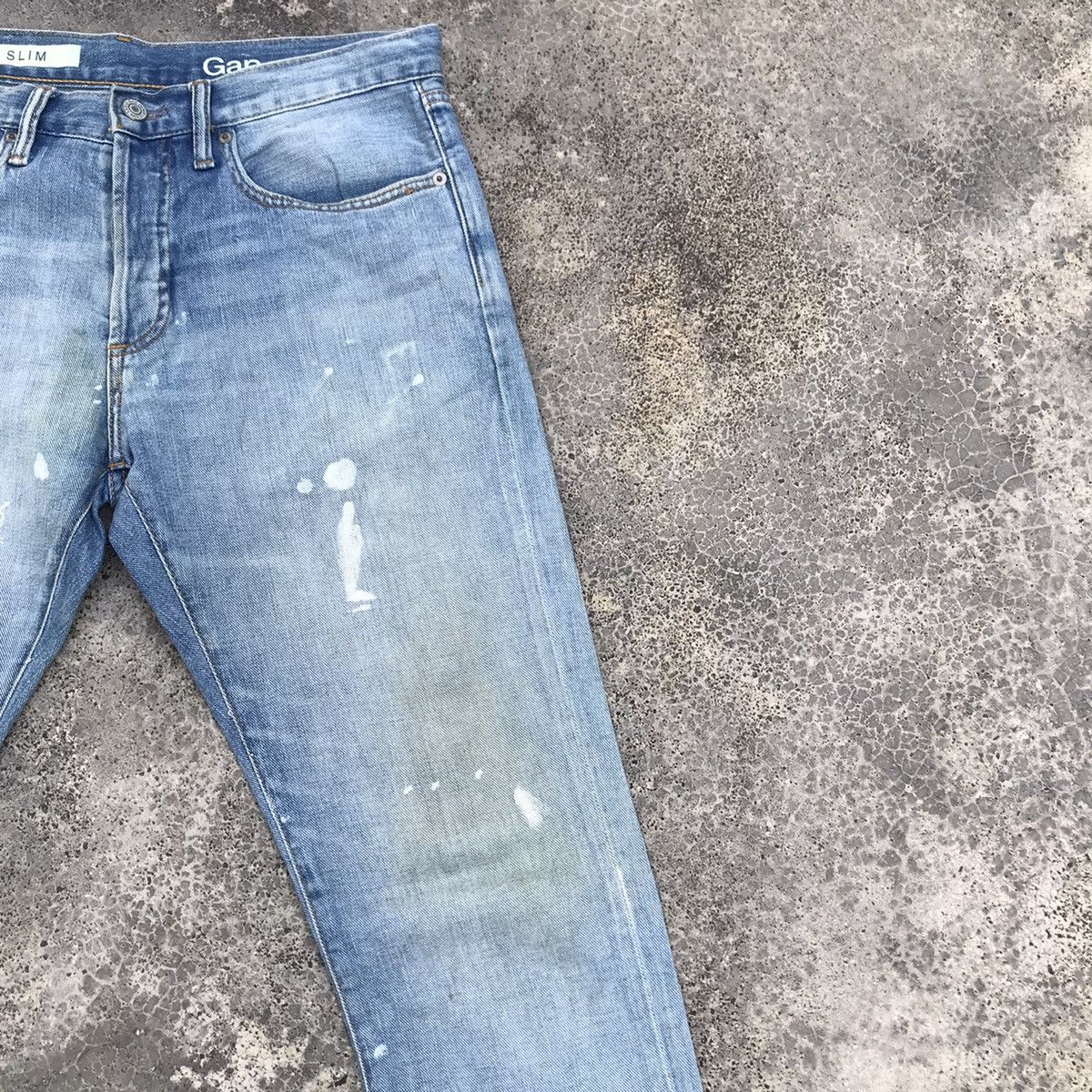 Japanese Brand Vintage Gap Denim Paint Splattered Faded Light Wash Jeans Size US 32 / EU 48 - 5 Thumbnail