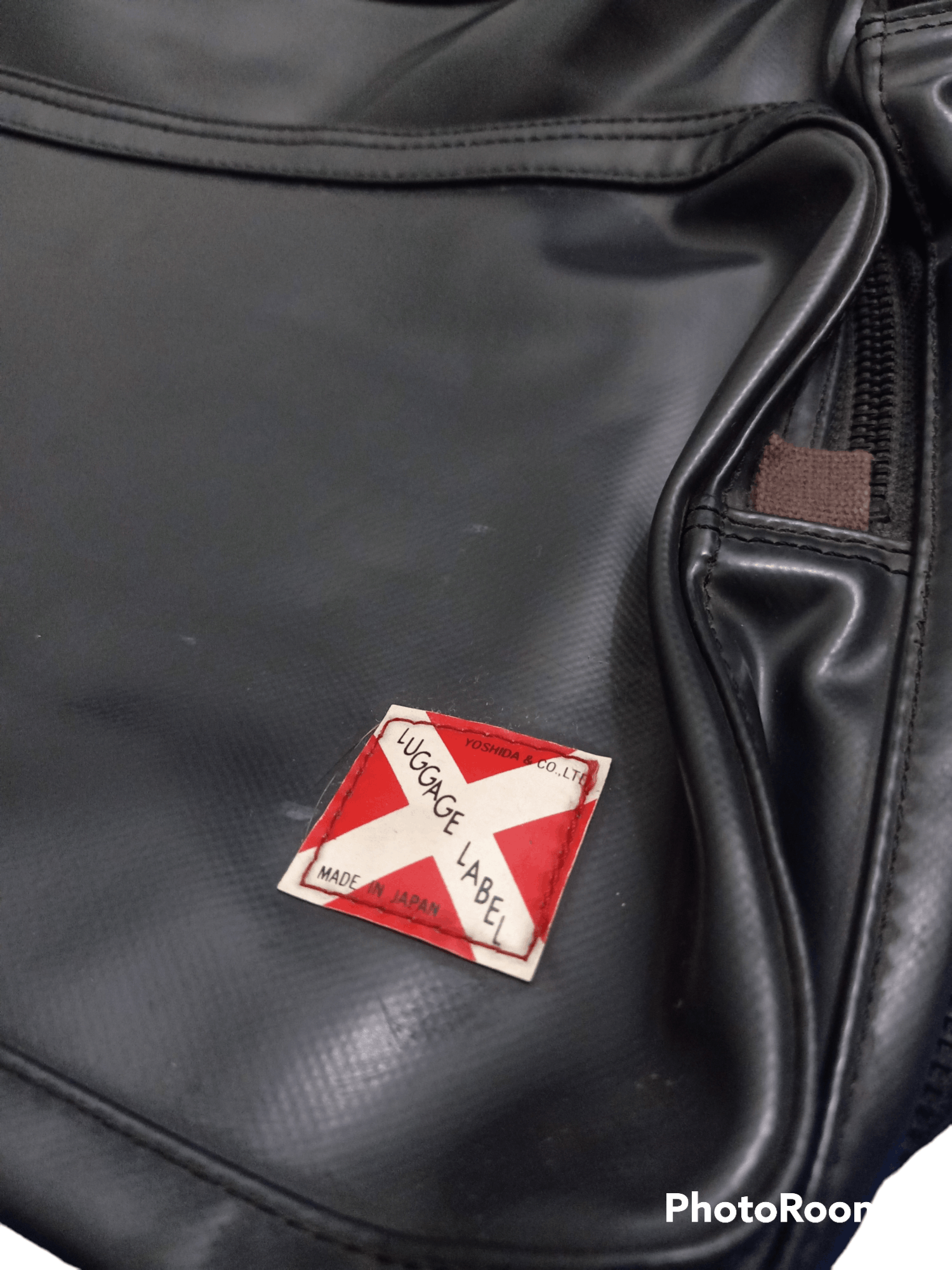 Japanese Brand × Porter Yoshida Luggage Label Shoulder Sling Bag Size ONE SIZE - 4 Thumbnail