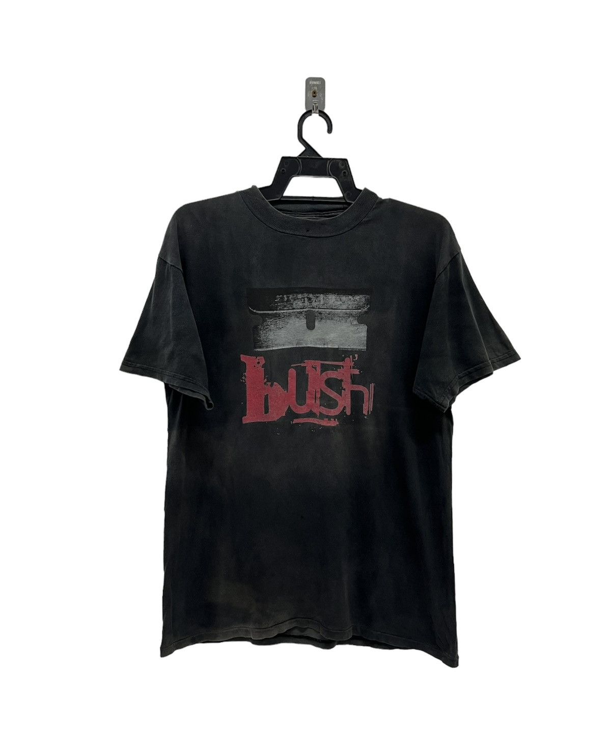 Vintage 90s Bush Razorblade Suitcase Shirt Size M Band Tee 