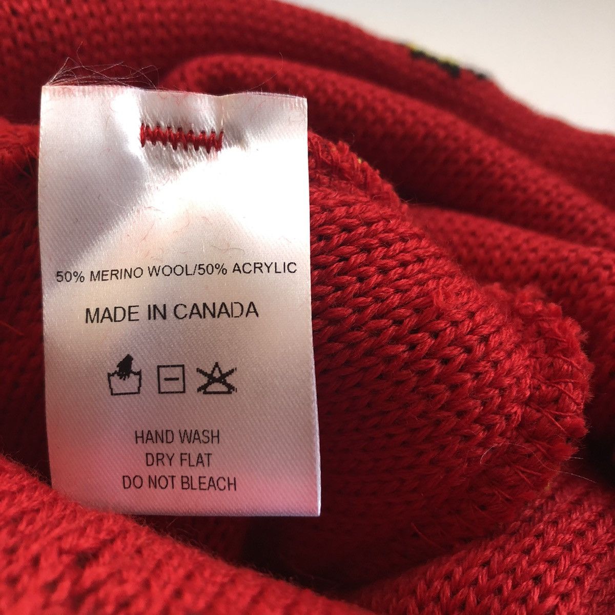 Noah Noah Paisley Beanie RED Size ONE SIZE - 3 Thumbnail