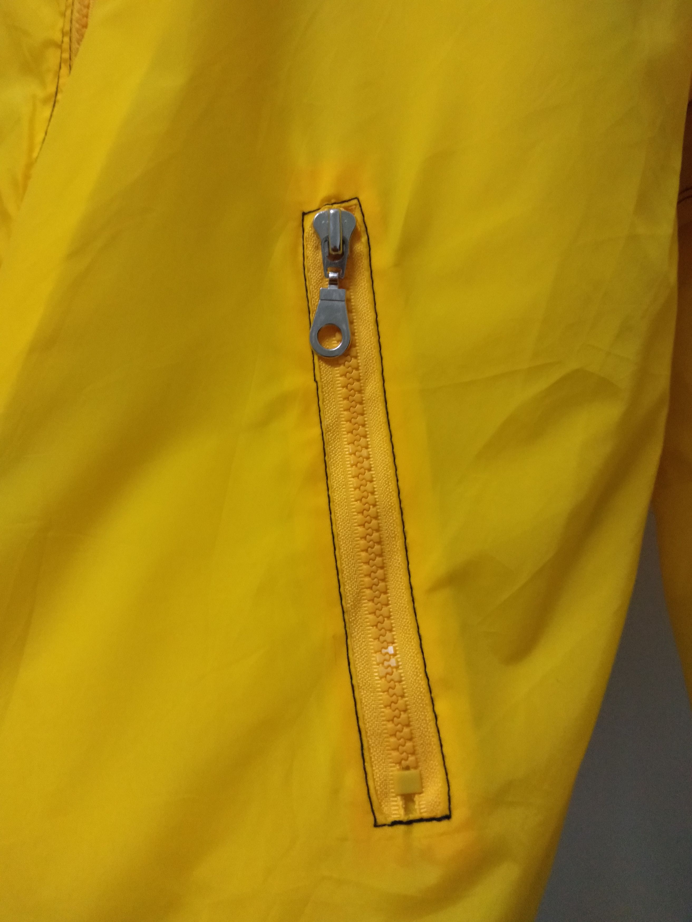 Helly Hansen Spellout Windbreaker helly Hansen Size US XL / EU 56 / 4 - 5 Thumbnail