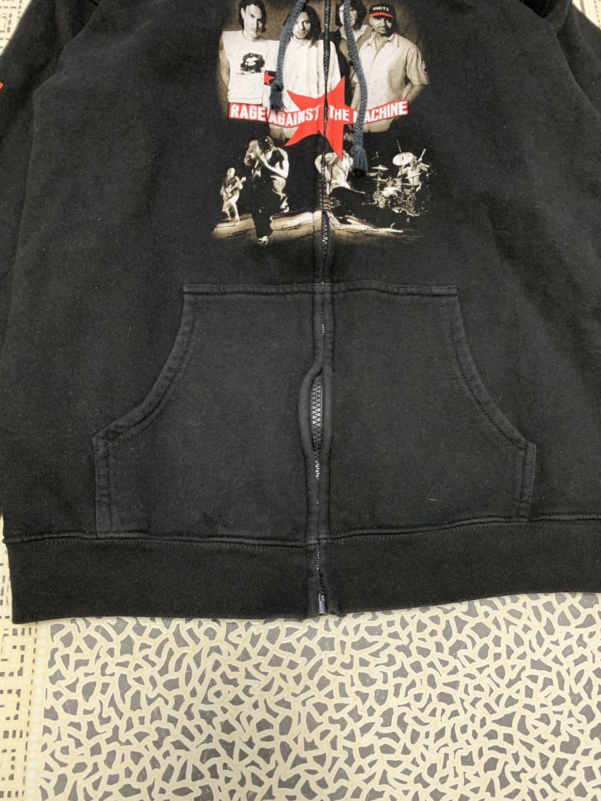 Band Tees Vintage 00s Rage Against The Machine Zip Hoodie Size US M / EU 48-50 / 2 - 10 Thumbnail