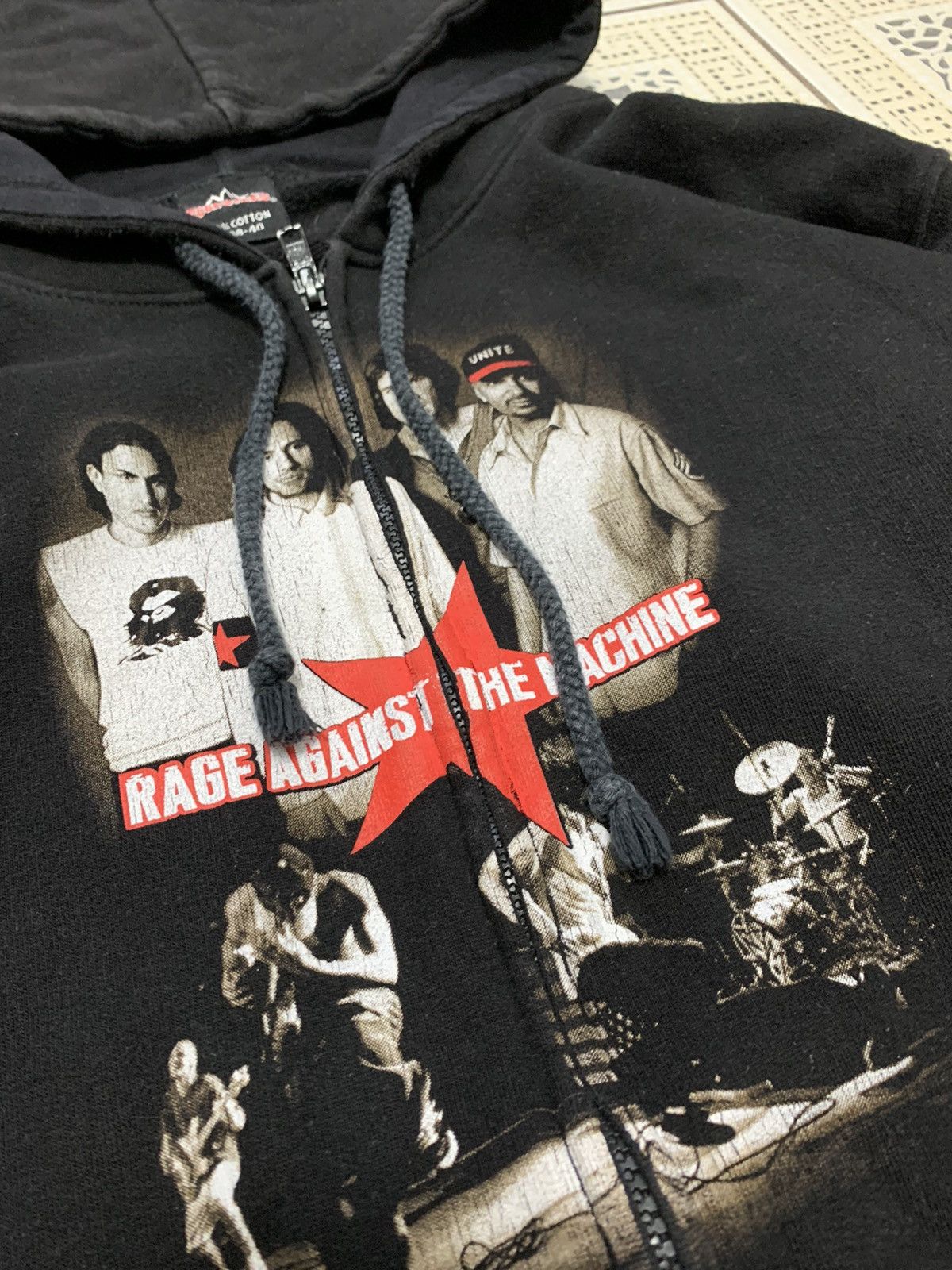 Band Tees Vintage 00s Rage Against The Machine Zip Hoodie Size US M / EU 48-50 / 2 - 5 Thumbnail