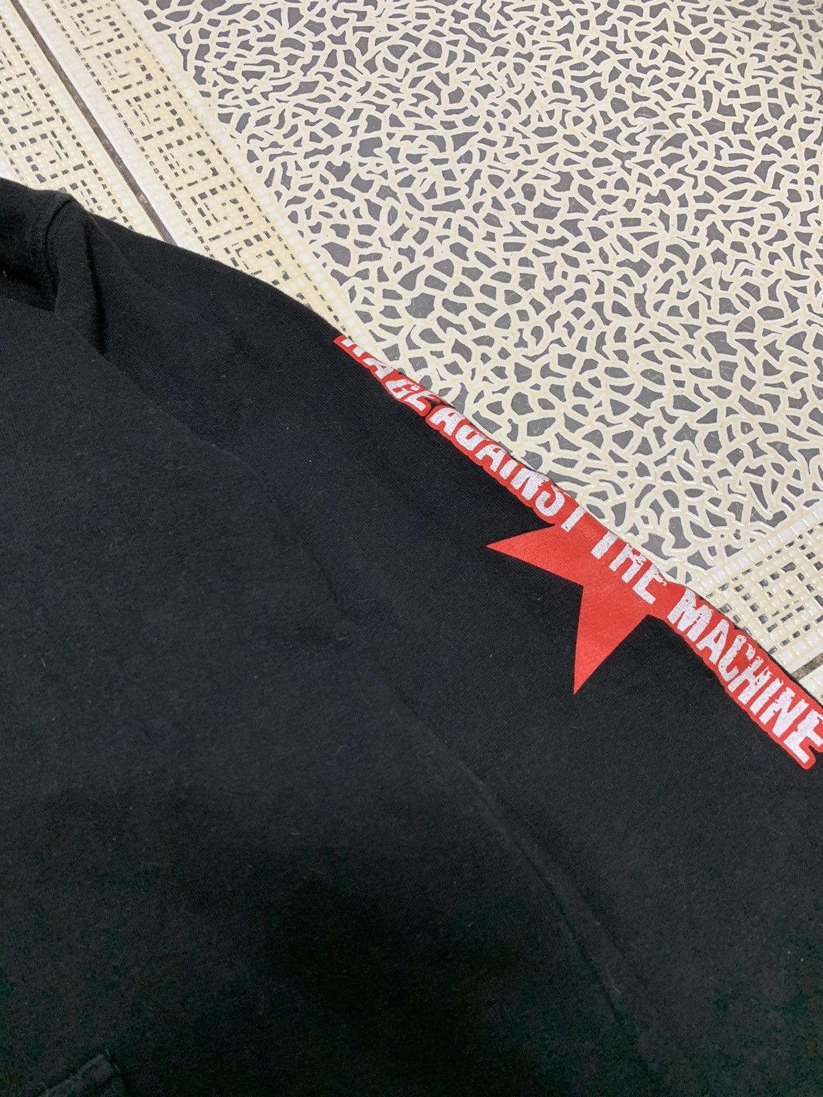 Band Tees Vintage 00s Rage Against The Machine Zip Hoodie Size US M / EU 48-50 / 2 - 8 Thumbnail