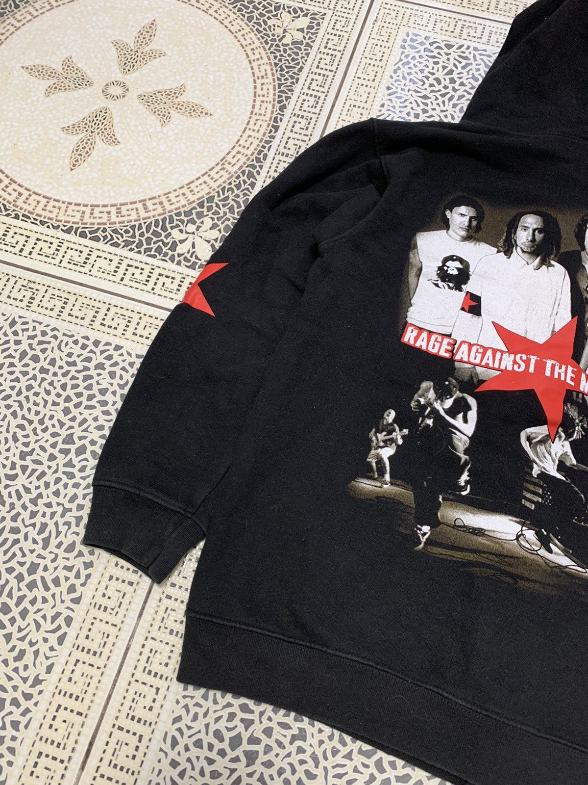 Band Tees Vintage 00s Rage Against The Machine Zip Hoodie Size US M / EU 48-50 / 2 - 11 Thumbnail