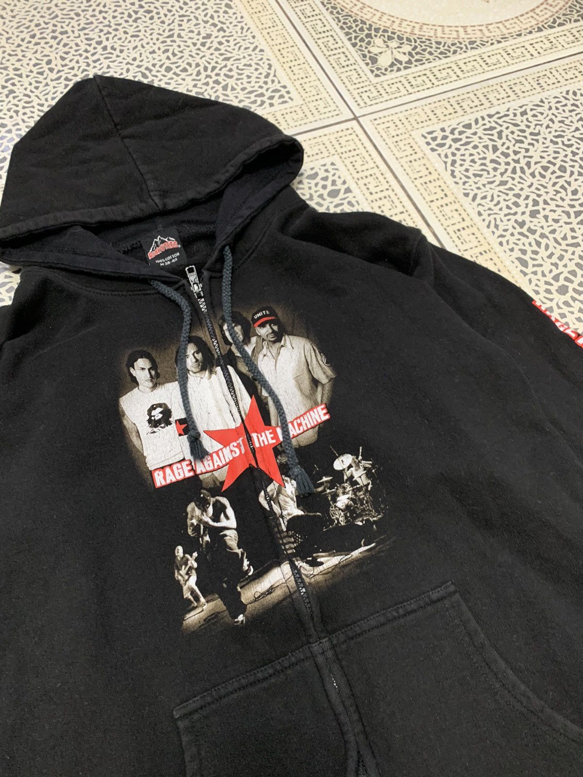 Band Tees Vintage 00s Rage Against The Machine Zip Hoodie Size US M / EU 48-50 / 2 - 9 Thumbnail