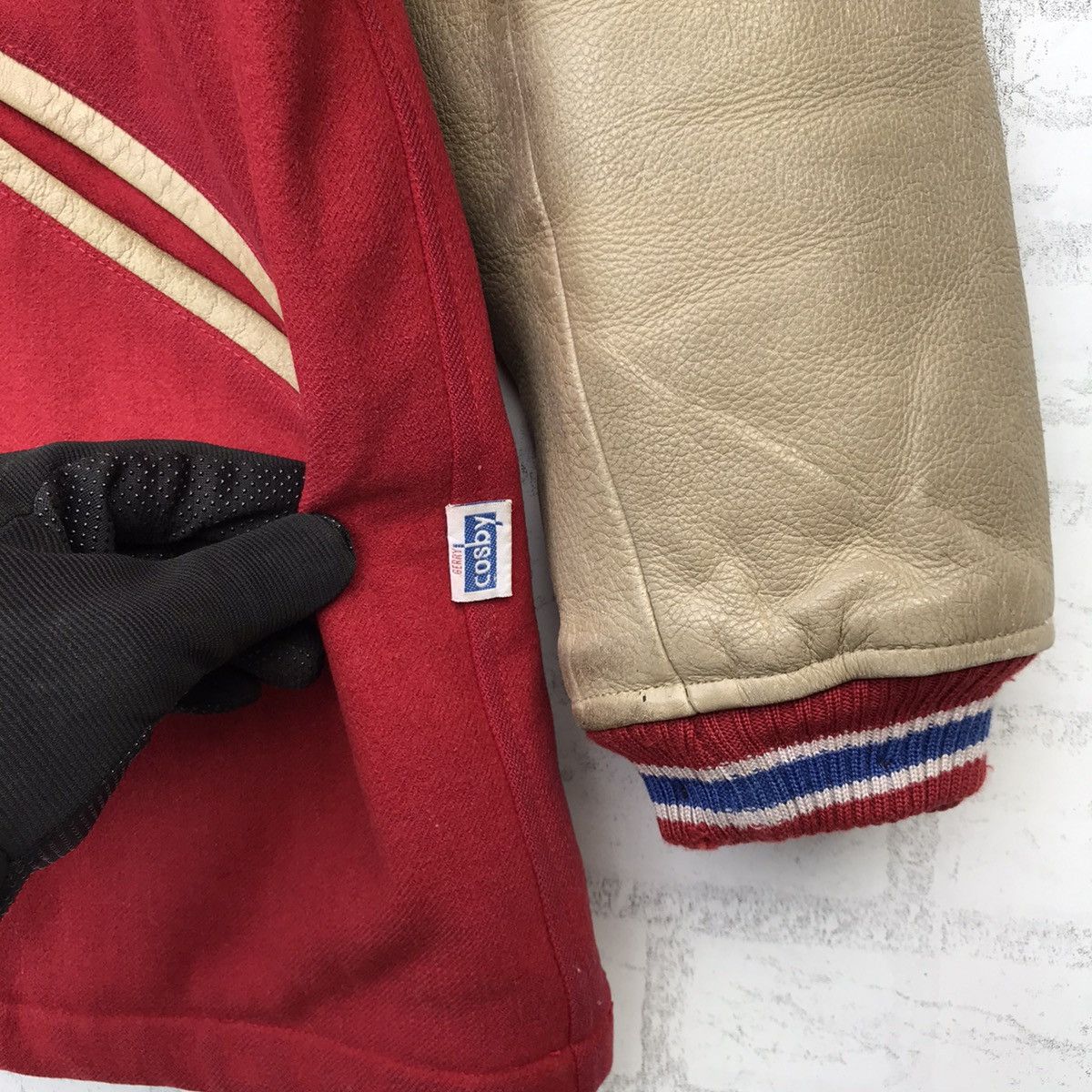 Vintage Vintage 90s Cosby Varsity Jacket Leather Sleeve Size US L / EU 52-54 / 3 - 14 Thumbnail