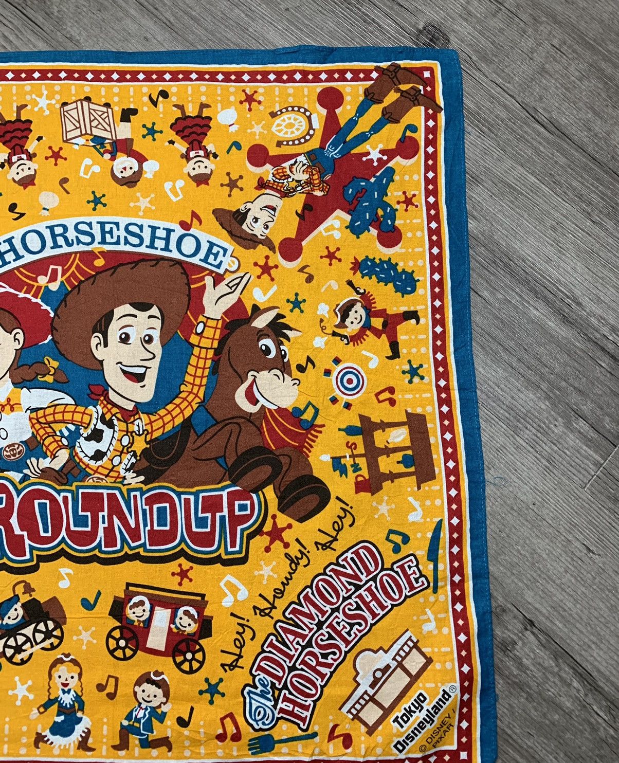 Disney Tokyo Disneyland Handkerchief Neckerchief Pocketsquares Size ONE SIZE - 3 Thumbnail