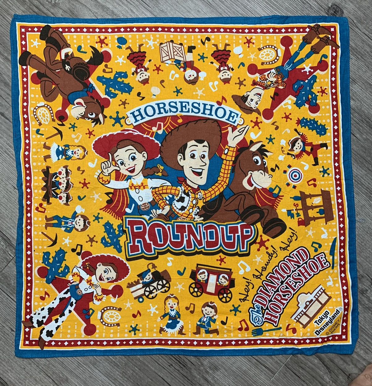 Disney Tokyo Disneyland Handkerchief Neckerchief Pocketsquares Size ONE SIZE - 1 Thumbnail