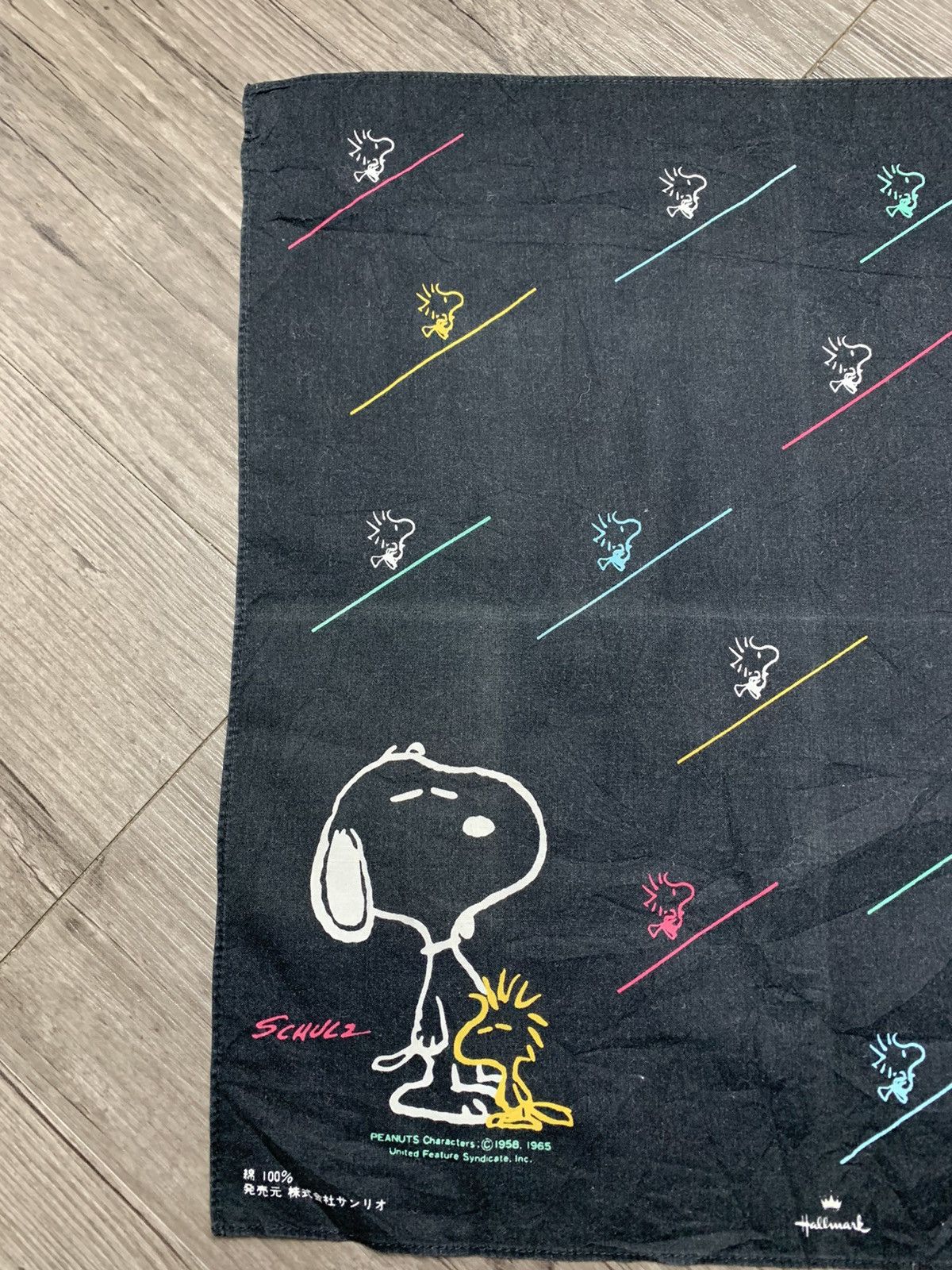 Japanese Brand Peanuts Snoopy Handkerchief Neckerchief Pocketsquares Size ONE SIZE - 2 Thumbnail