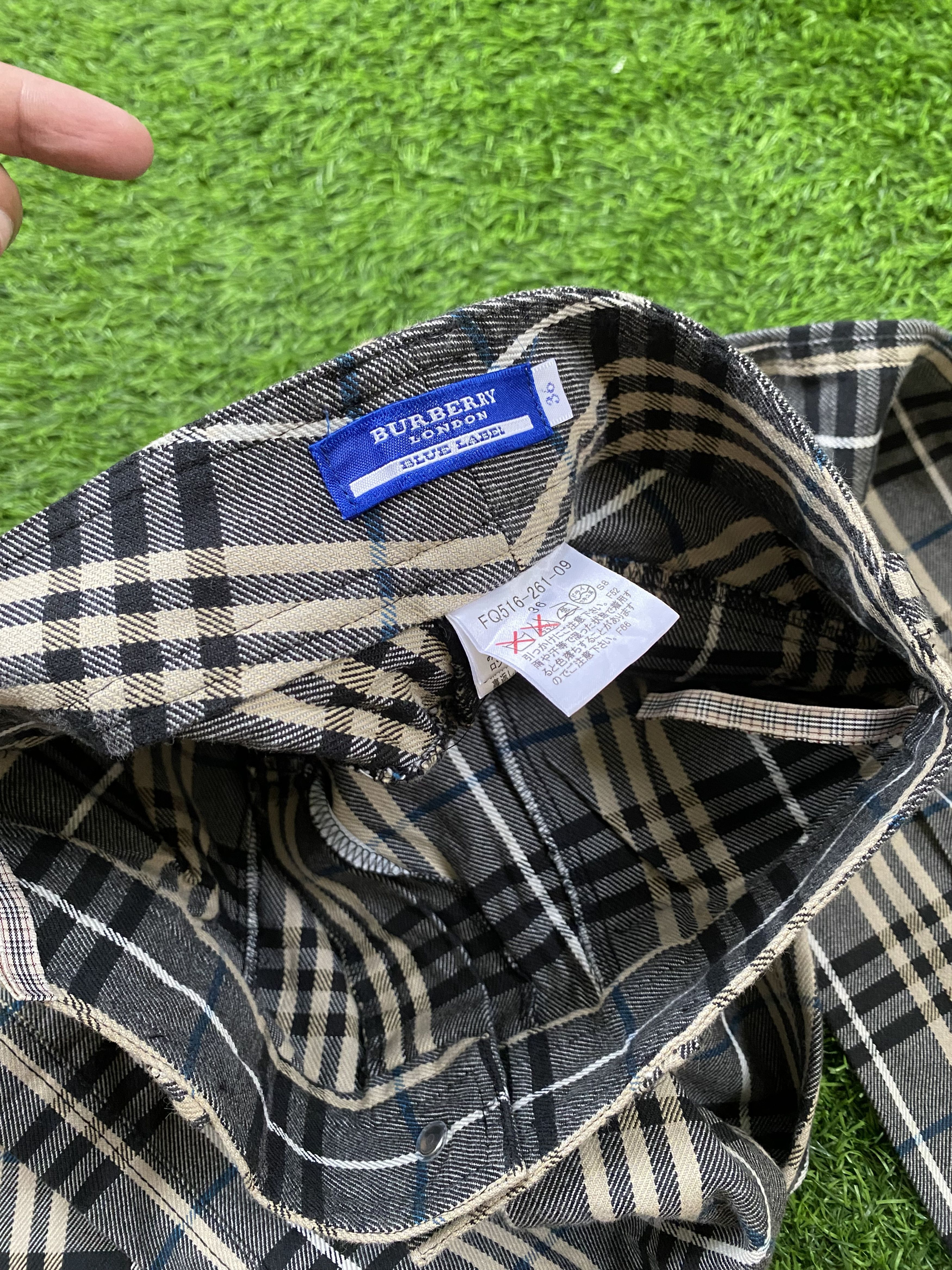 Burberry Vintage 90s Burberry Trouser Pants Plaid Nova Check Size 28" / US 6 / IT 42 - 6 Thumbnail