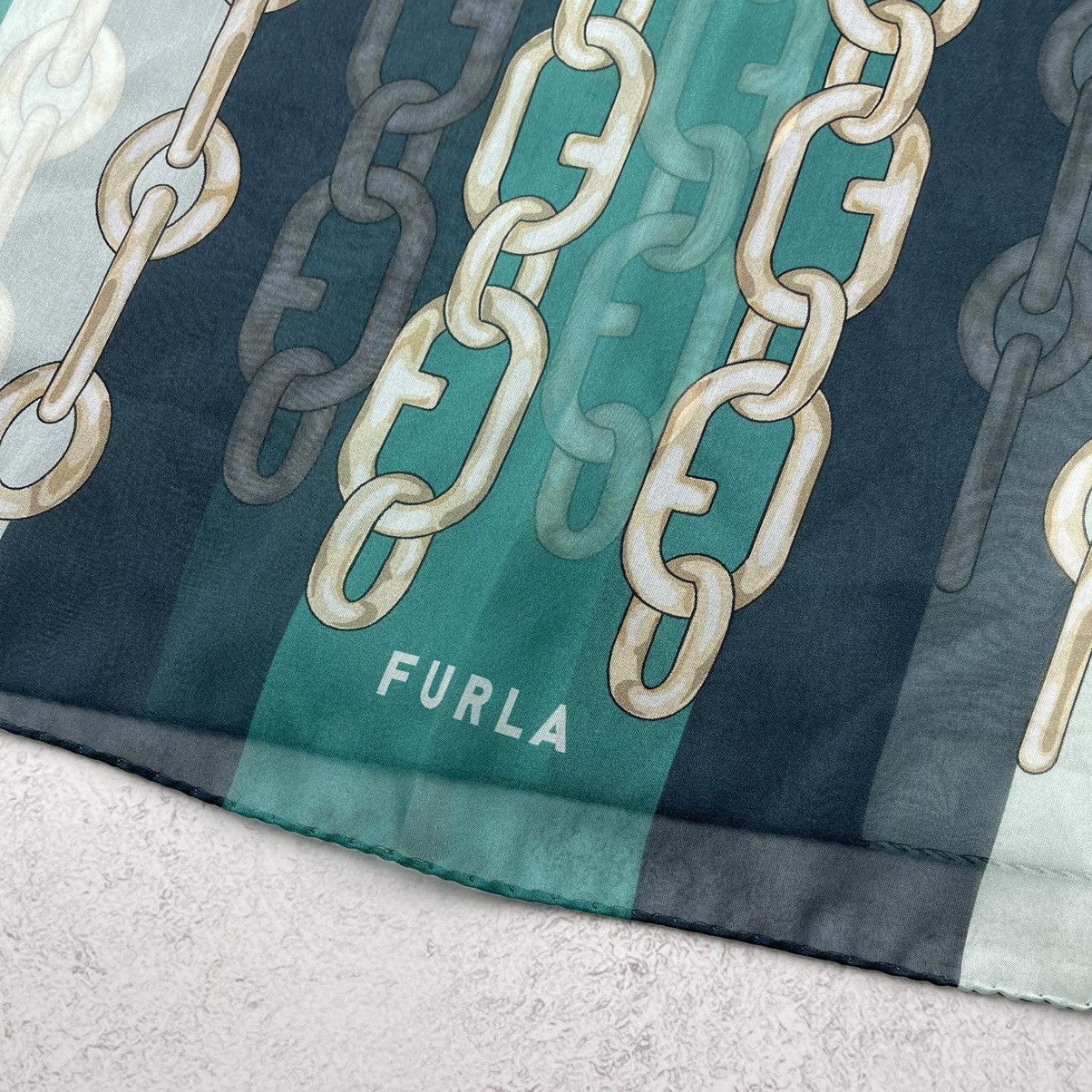 Furla Furla 100% Silk Size ONE SIZE - 3 Thumbnail