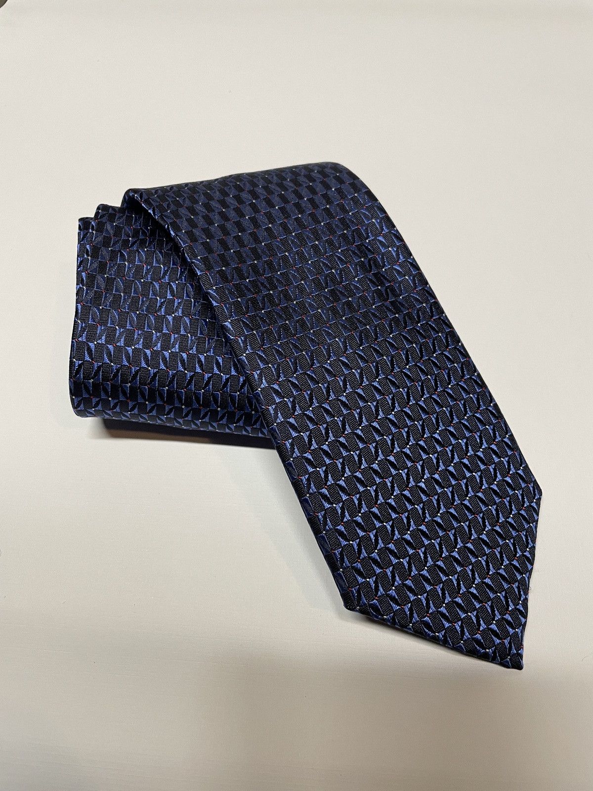 Canali Neat Silk Tie In Navy, Size Regular