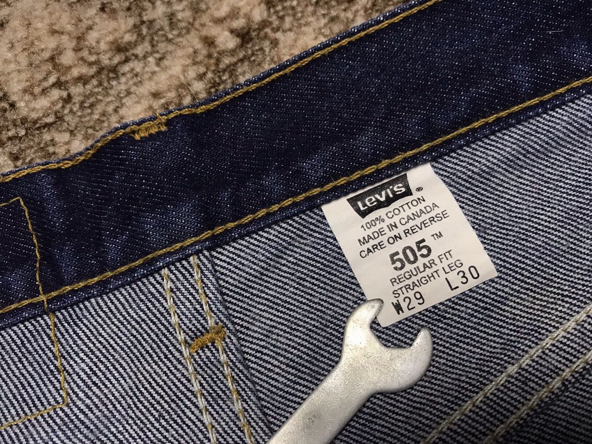 Levi's Levi’s Made in Canada Vintage jeans Size US 29 - 14 Thumbnail