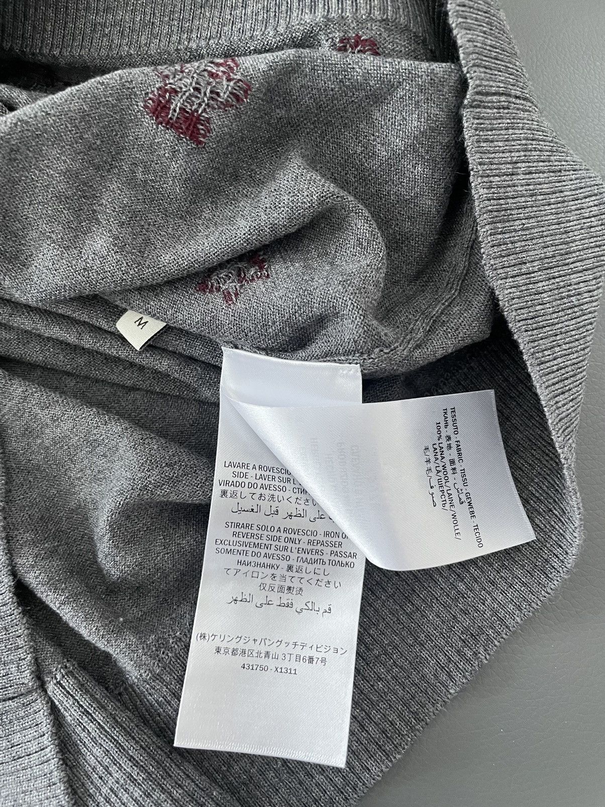 Gucci $2k Value Super Runway Bee V-neck Fine Wool Knit Sweater Size US M / EU 48-50 / 2 - 7 Thumbnail