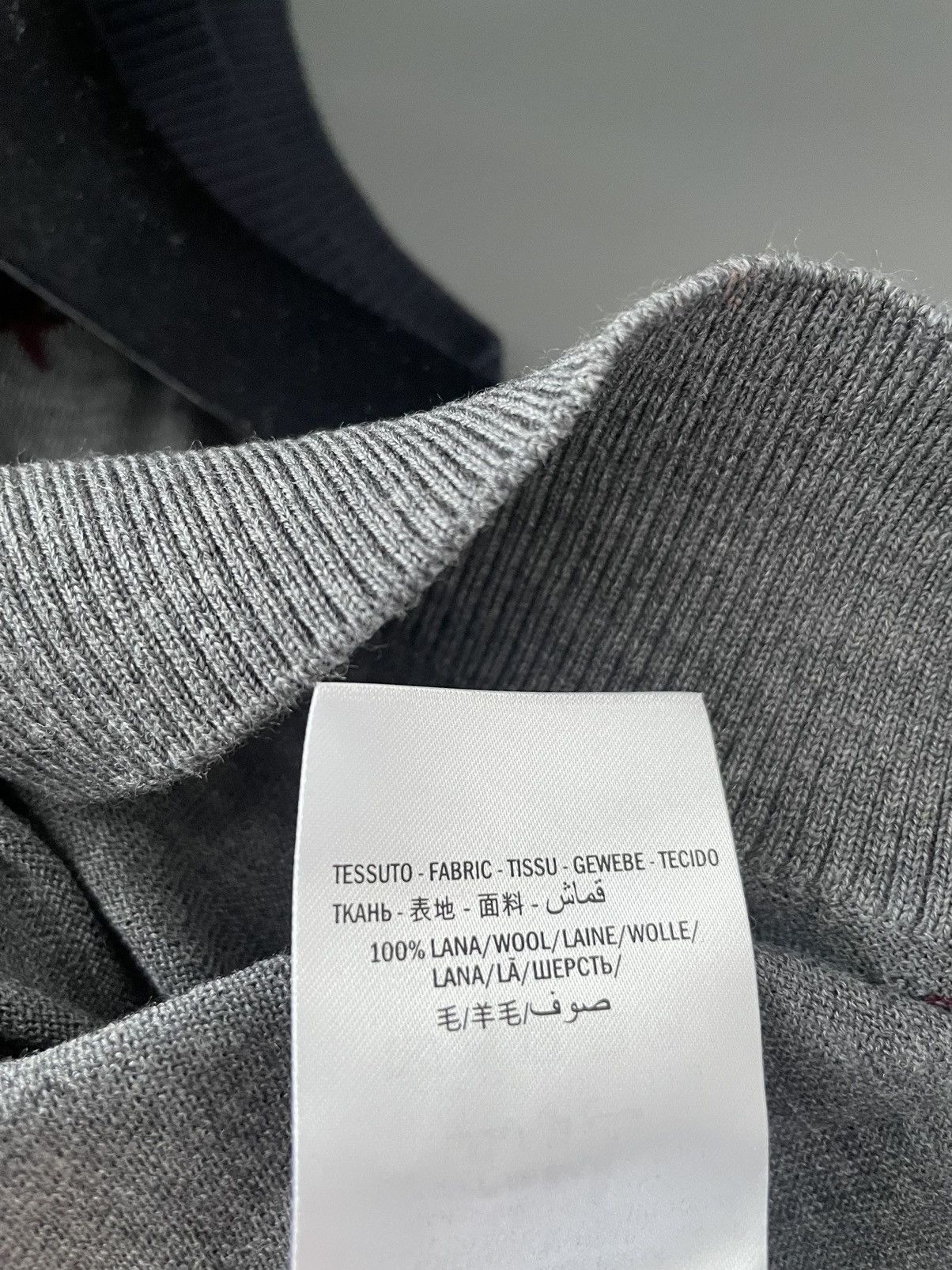 Gucci $2k Value Super Runway Bee V-neck Fine Wool Knit Sweater Size US M / EU 48-50 / 2 - 6 Thumbnail