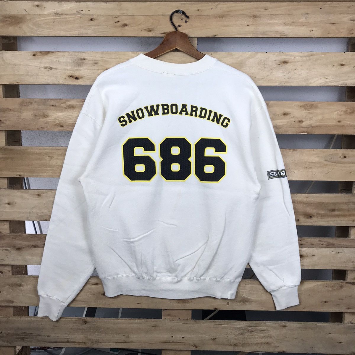 Vintage 686 Snowboarding Sweatshirt Big Logo