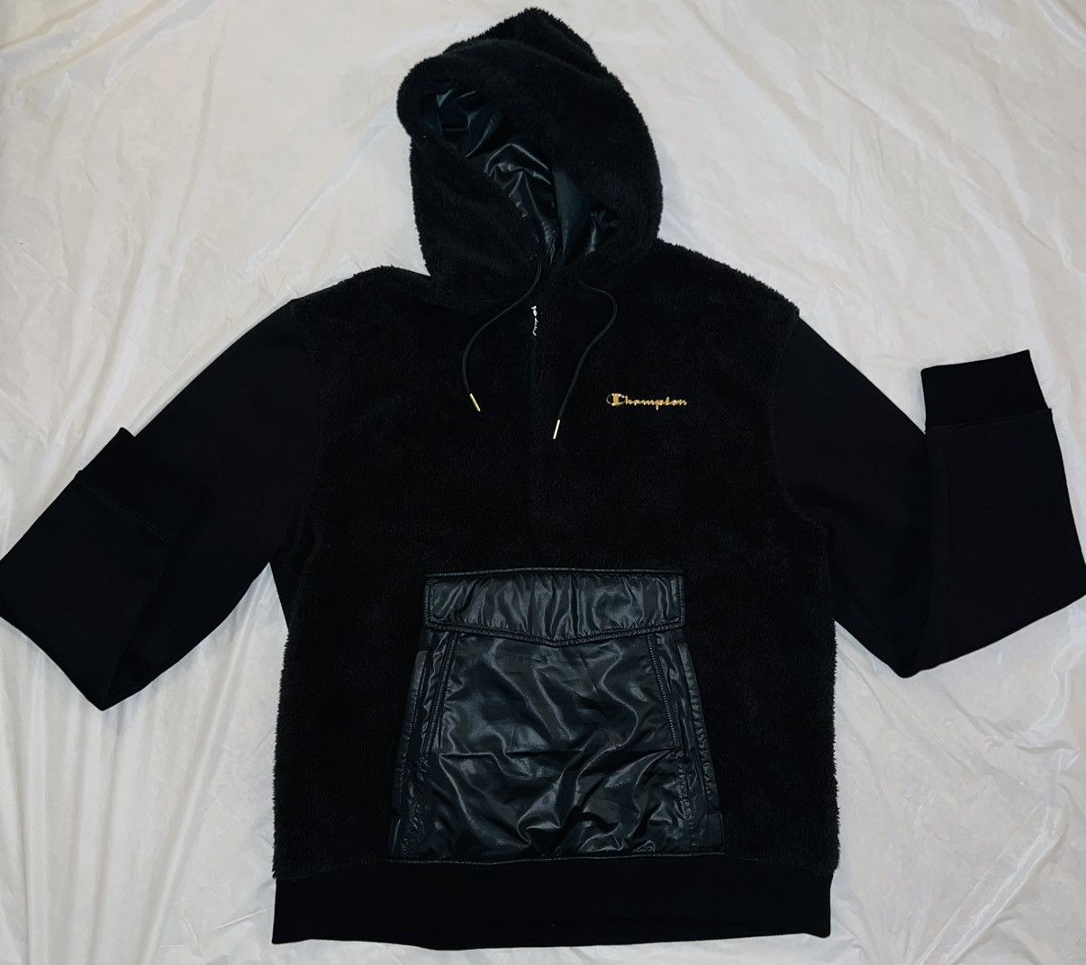Champion Champion Faux Fur Hoodie, Gold Plate Logo Size US L / EU 52-54 / 3 - 2 Thumbnail