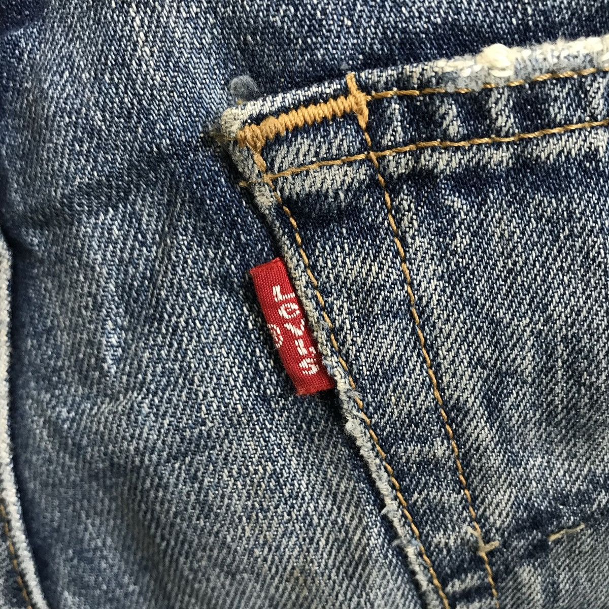 Levi's Vintage Levis 501 Distressed Denim Jeans Size US 31 - 7 Thumbnail