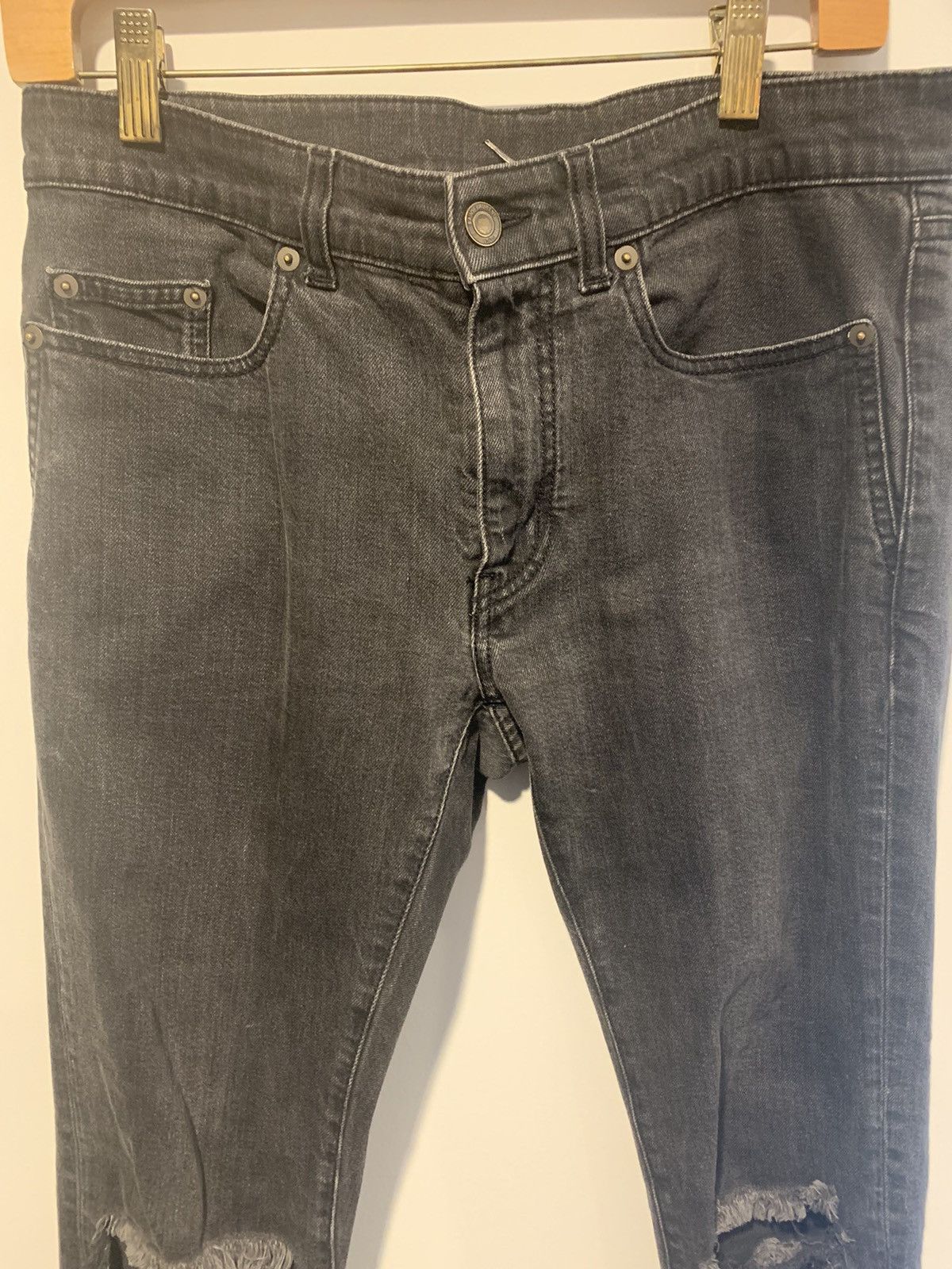 Saint Laurent Paris Saint Laurent Paris D02 M/SK-LW Distressed Jeans Size US 30 / EU 46 - 3 Thumbnail