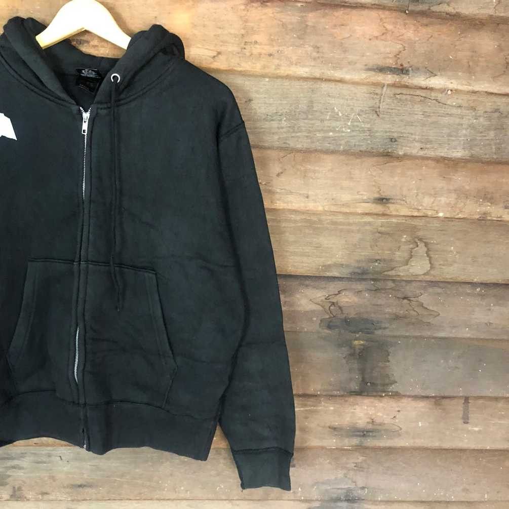 Vintage Kinjo Gakuin University Cross Stitch Black Hoodies #336B Size US M / EU 48-50 / 2 - 8 Thumbnail