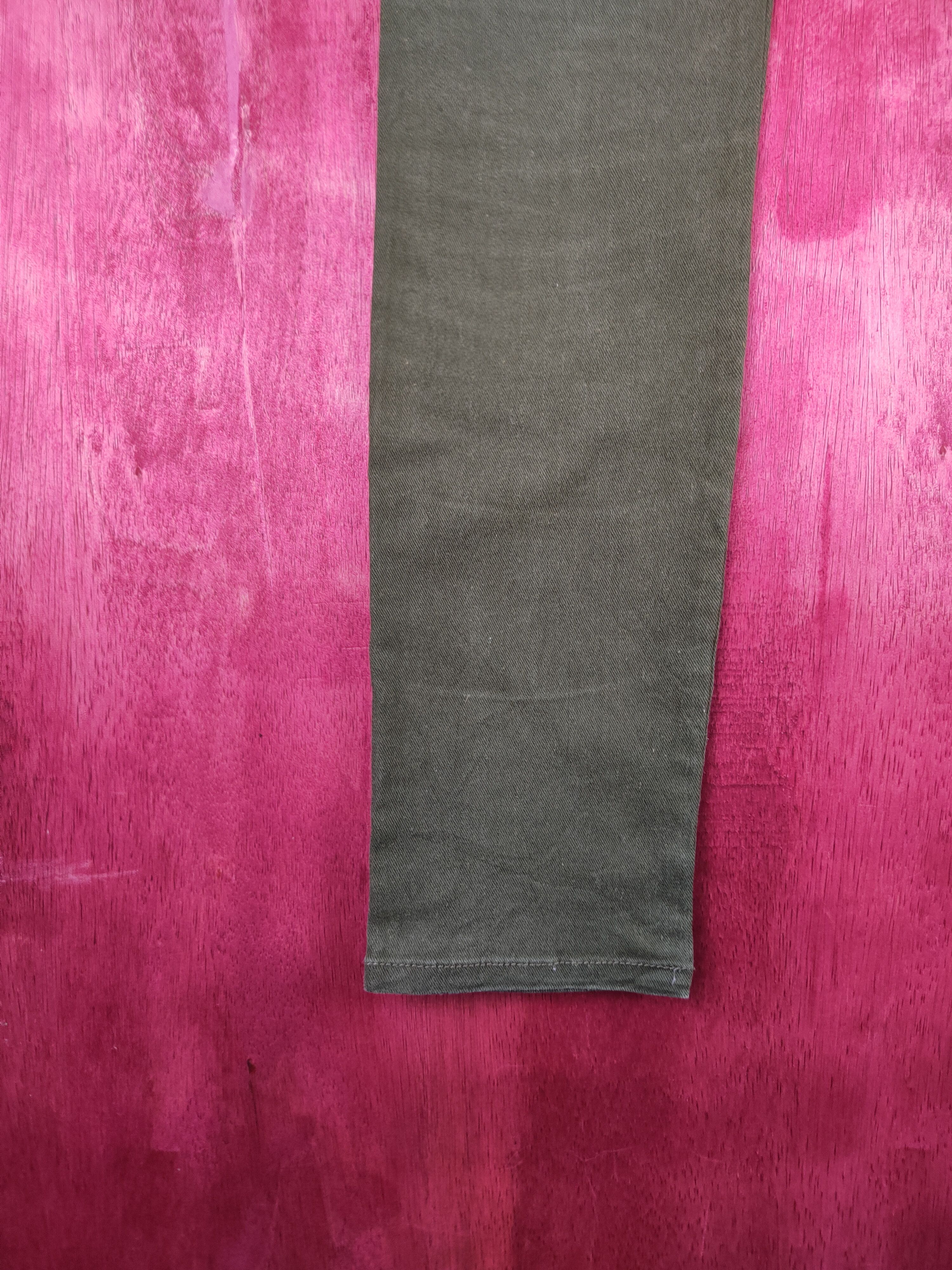 Japanese Brand Japan Green Multi Pocket Tactical Cargo Skinny Pants #253B Size 26" / US 2 / IT 38 - 9 Thumbnail