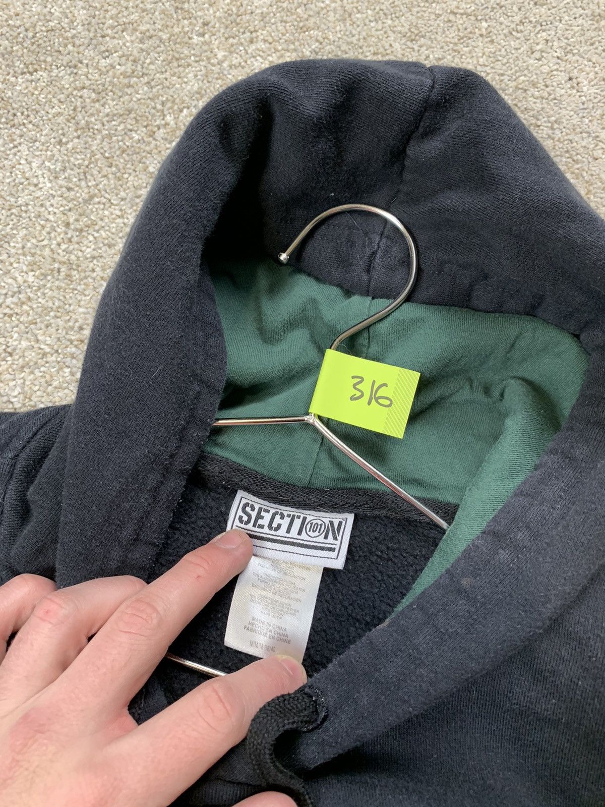 Japanese Brand × Vintage VINTAGE BLACK OREGON DUCKS EMBROIDERED HOODIE Size US M / EU 48-50 / 2 - 5 Thumbnail