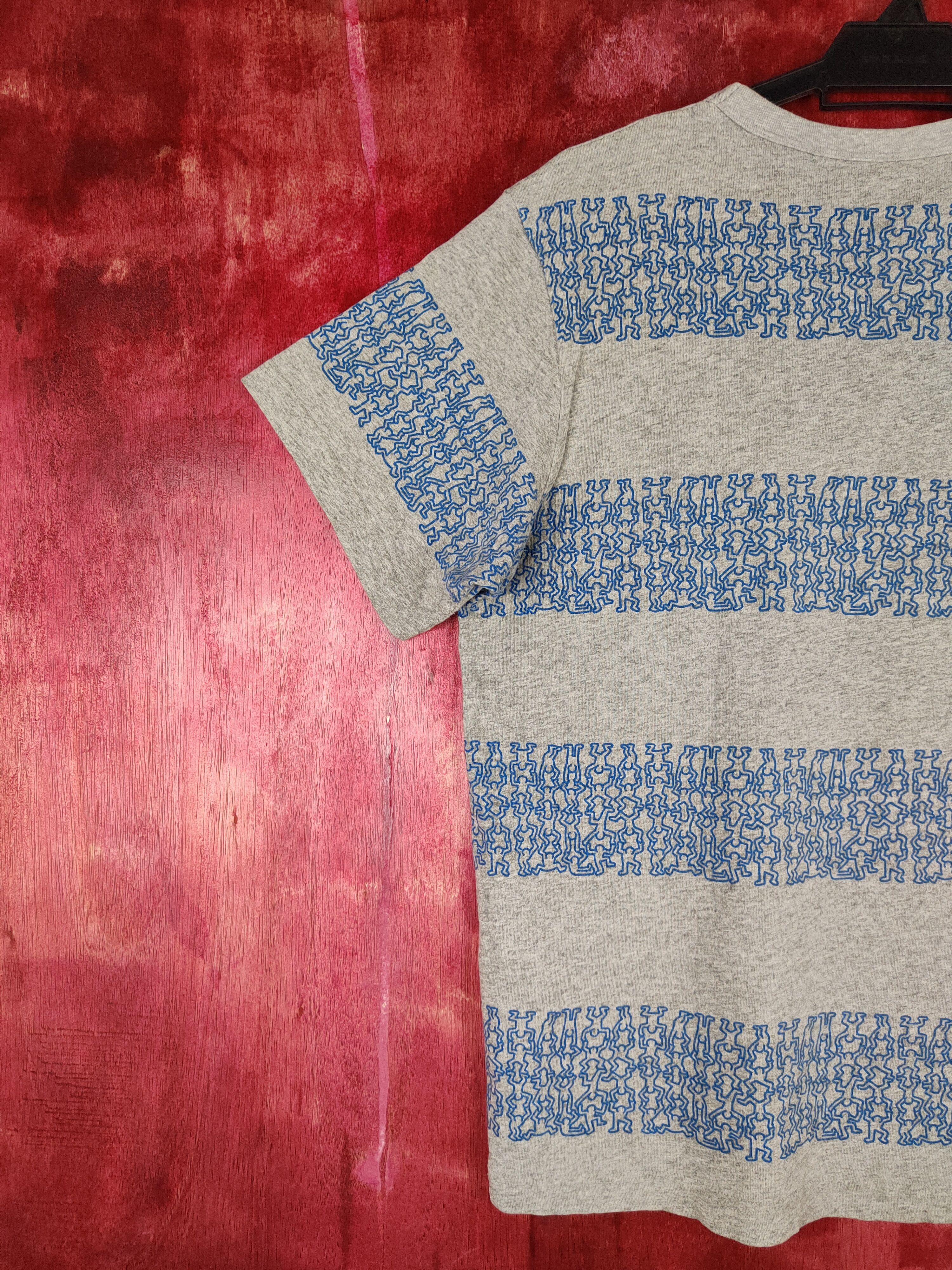 Keith Haring Uniqlo X Keith Haring Gray/Blue Short Sleeve T-shirt #S648 Size US M / EU 48-50 / 2 - 8 Thumbnail