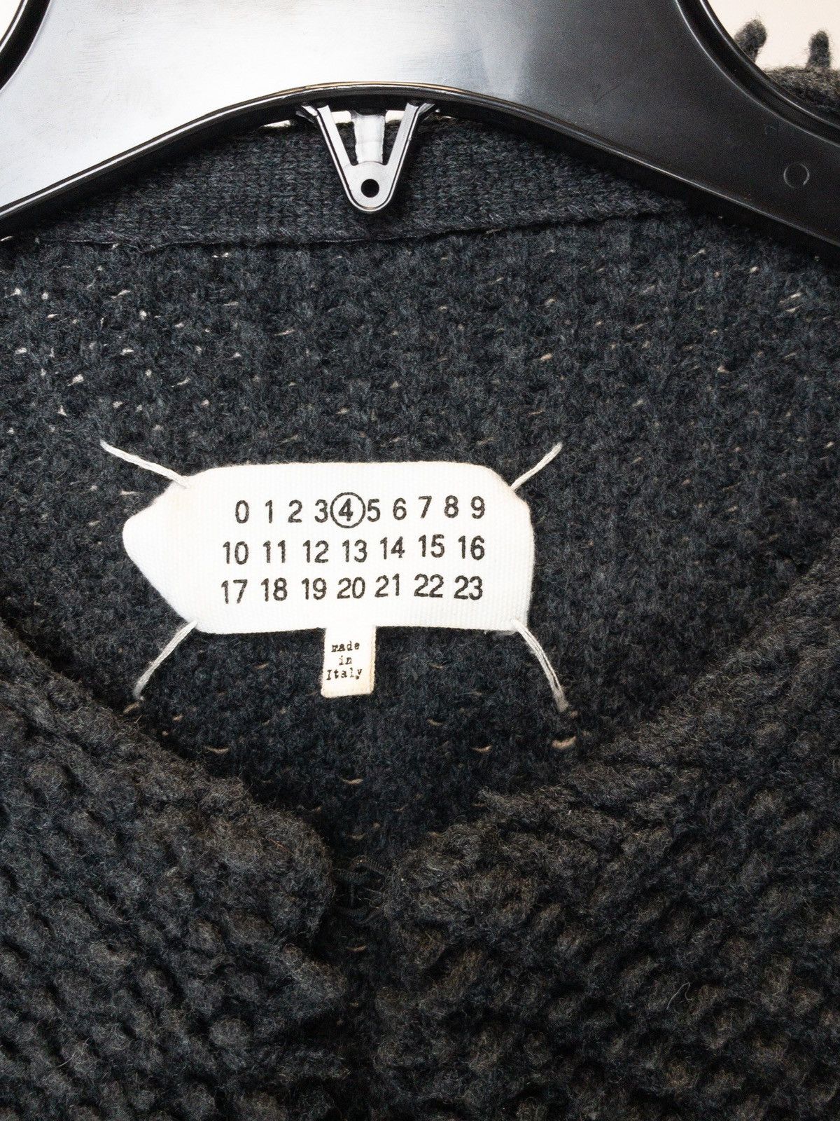 Maison Margiela Maison Margiela wool wmns plain coat cardigan sweater Size M / US 6-8 / IT 42-44 - 15 Thumbnail