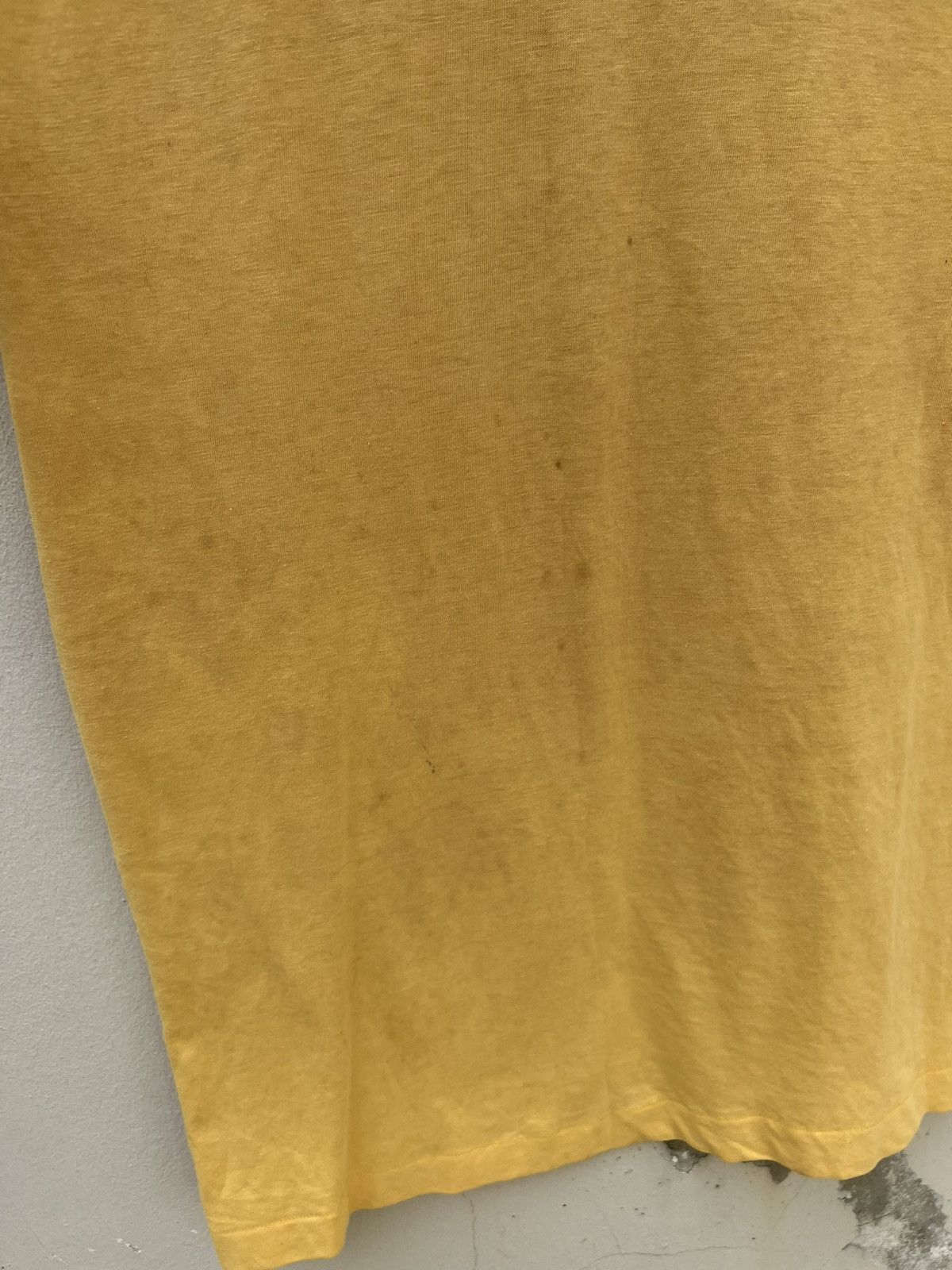 Vintage Trashed Vintage 1975 Simon Hoyle Made in Banff, Canada tees Size US M / EU 48-50 / 2 - 15 Thumbnail