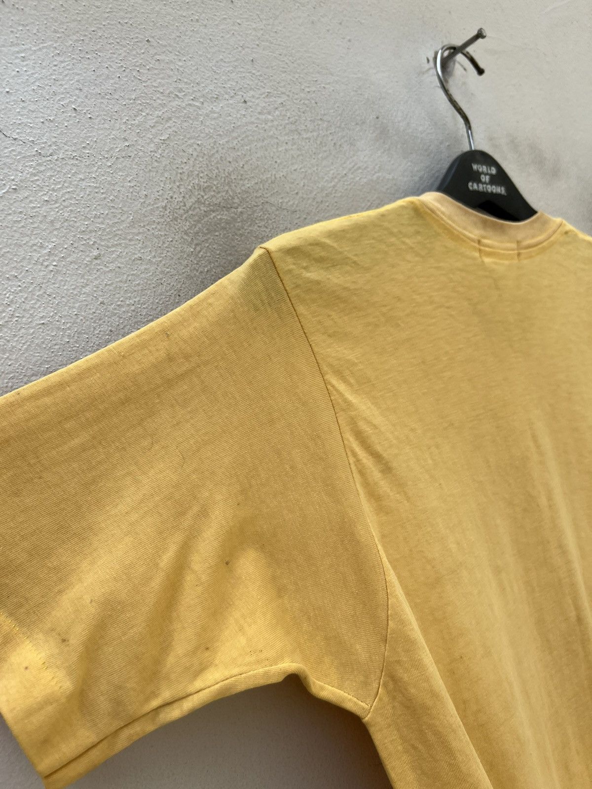 Vintage Trashed Vintage 1975 Simon Hoyle Made in Banff, Canada tees Size US M / EU 48-50 / 2 - 19 Thumbnail