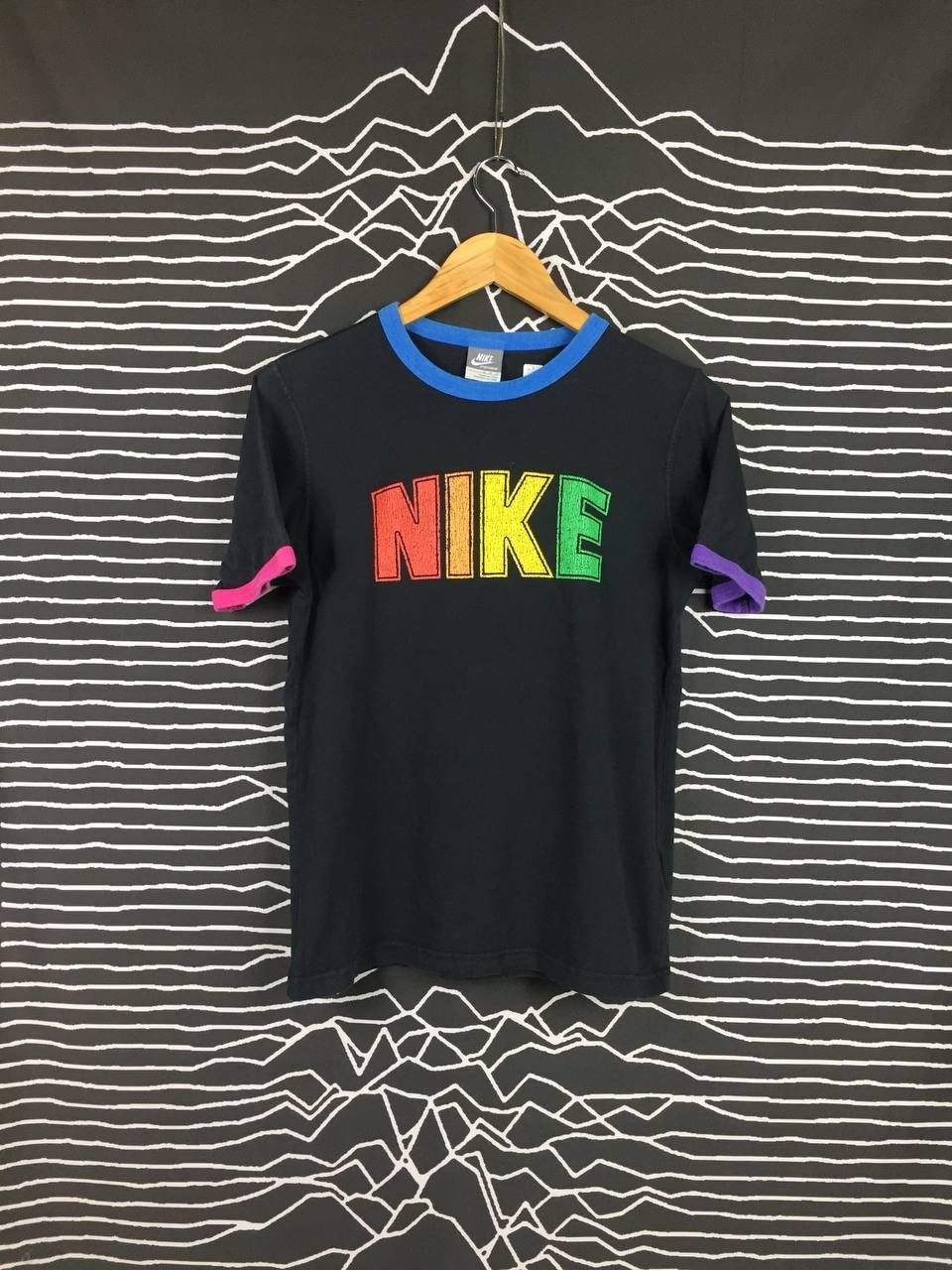 Nike Nike Block Rainbow Spell Out Streetwear Ringer Tee Size US M / EU 48-50 / 2 - 2 Thumbnail