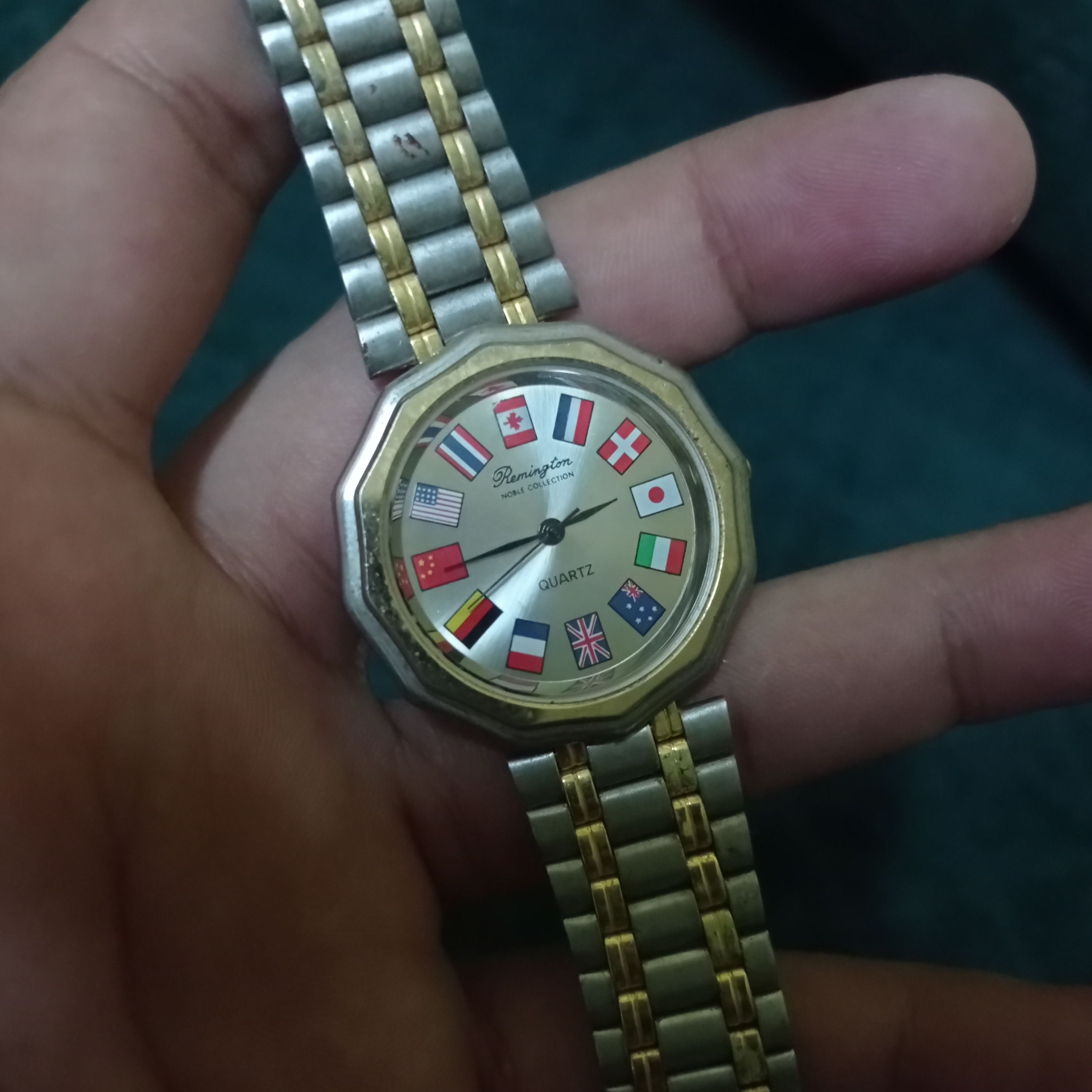 image of Vintage Retro Remington Noble Collection Quartz Japanese Watch in Silver/Gold, Men's