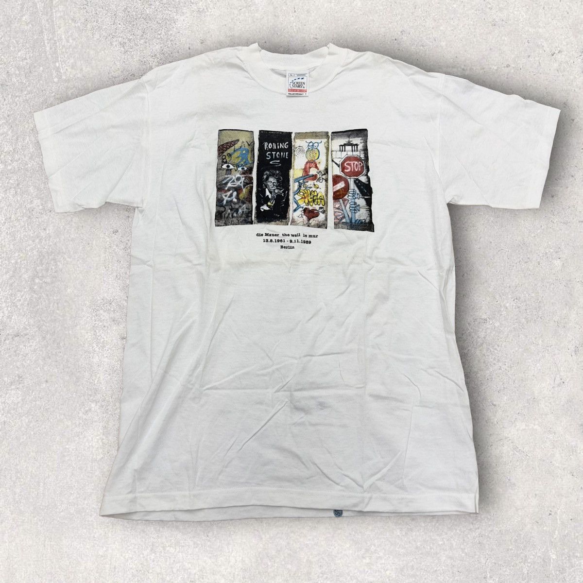 Vintage Vintage Berlin Wall tee Size US L / EU 52-54 / 3 - 1 Thumbnail