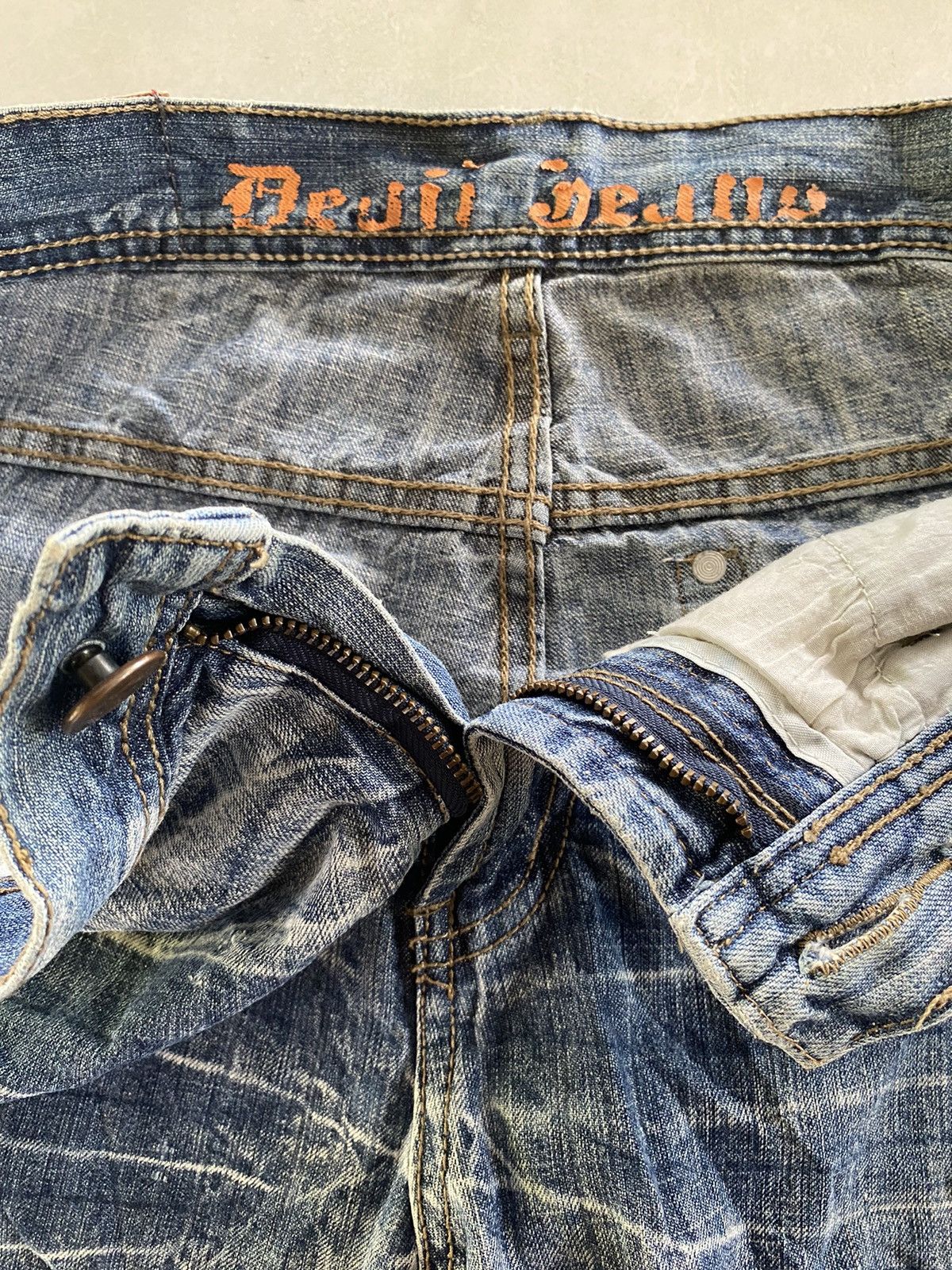 Japanese Brand DEVIL BEAN’S DISTRESSED FLARED BOOTCUT JAPANESE DENIM JEANS Size 34" / US 12 / IT 48 - 9 Thumbnail