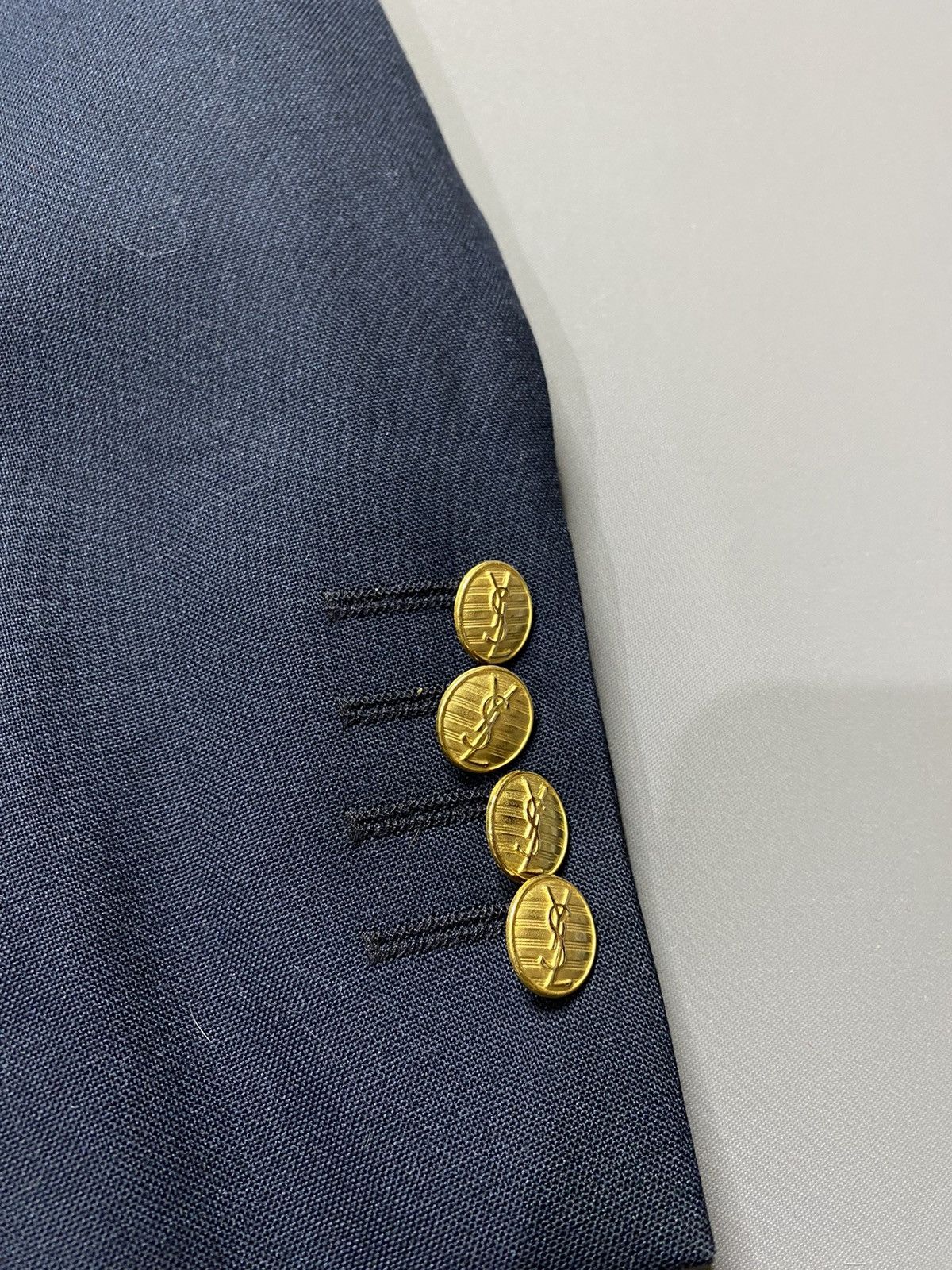Vintage Yves Saint Laurent vintage Golden Button blazer Size 50R - 10 Thumbnail